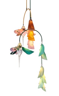 Flora Kronleuchter: Aqua, Jade, Mint, Pfirsich, Korallenglas von Avram Rusu STUDIO