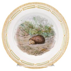 Flora Danica Hedgehog Dinner Plate