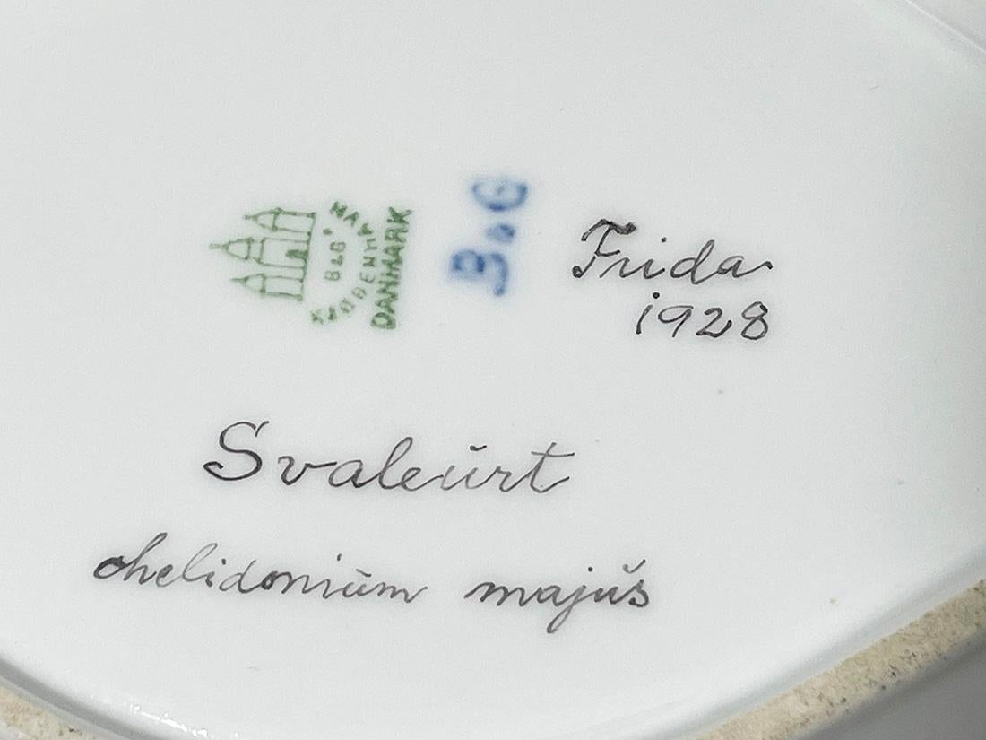 Cuencos de porcelana Flora Danica de Bing & Grøndahl, Dinamarca 1926-1930 en venta 3