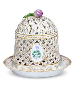 Flora Danica Porcelain Dinner Service, 153 Pieces