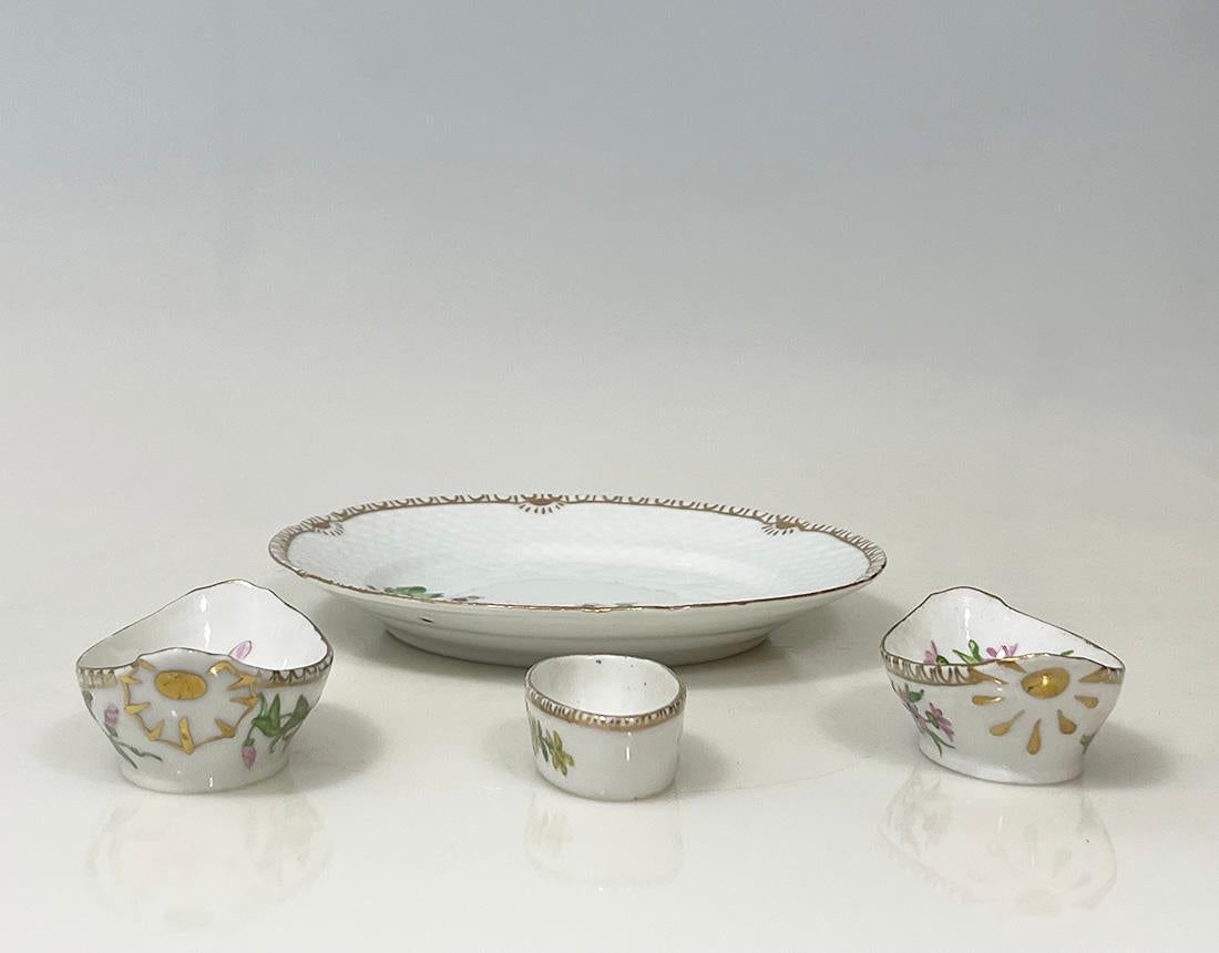 Flora Danica Porzellanset von Bing & Grøndahl, Dänemark 1928-1931 im Angebot 1