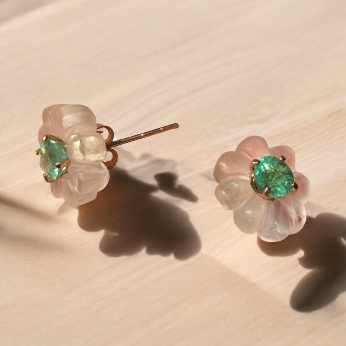 Taglio misto Orecchini FLORA, smeraldi di cristallo di rocca e oro 14k in vendita