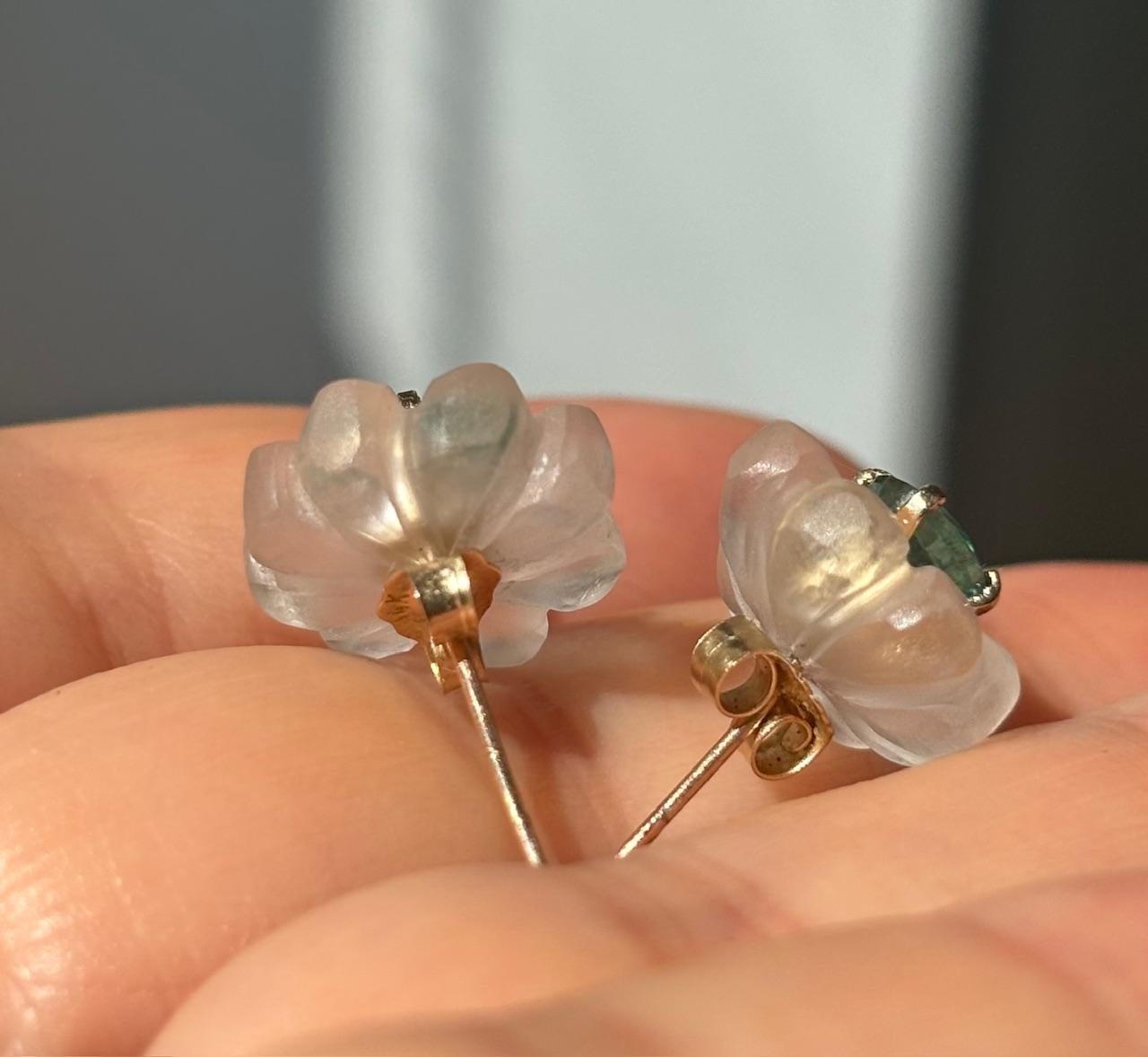 Orecchini FLORA, smeraldi di cristallo di rocca e oro 14k in vendita 5