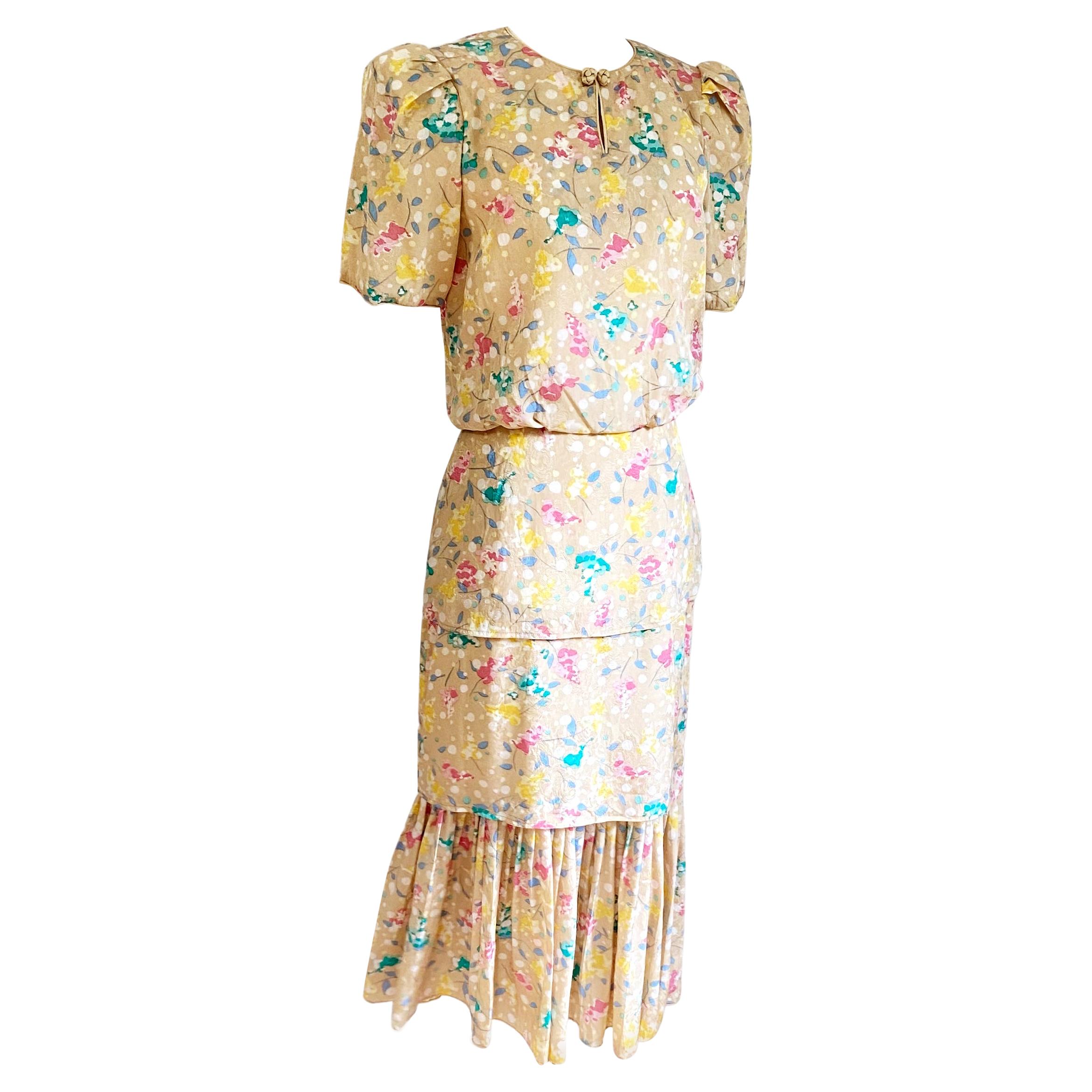 New with tag.

3-tier lined floral silk jacquard dress in almond color exclusive print.

Couture details include: find piping, silk cord frog button closure, hidden side zipper.

Approximately 53.5