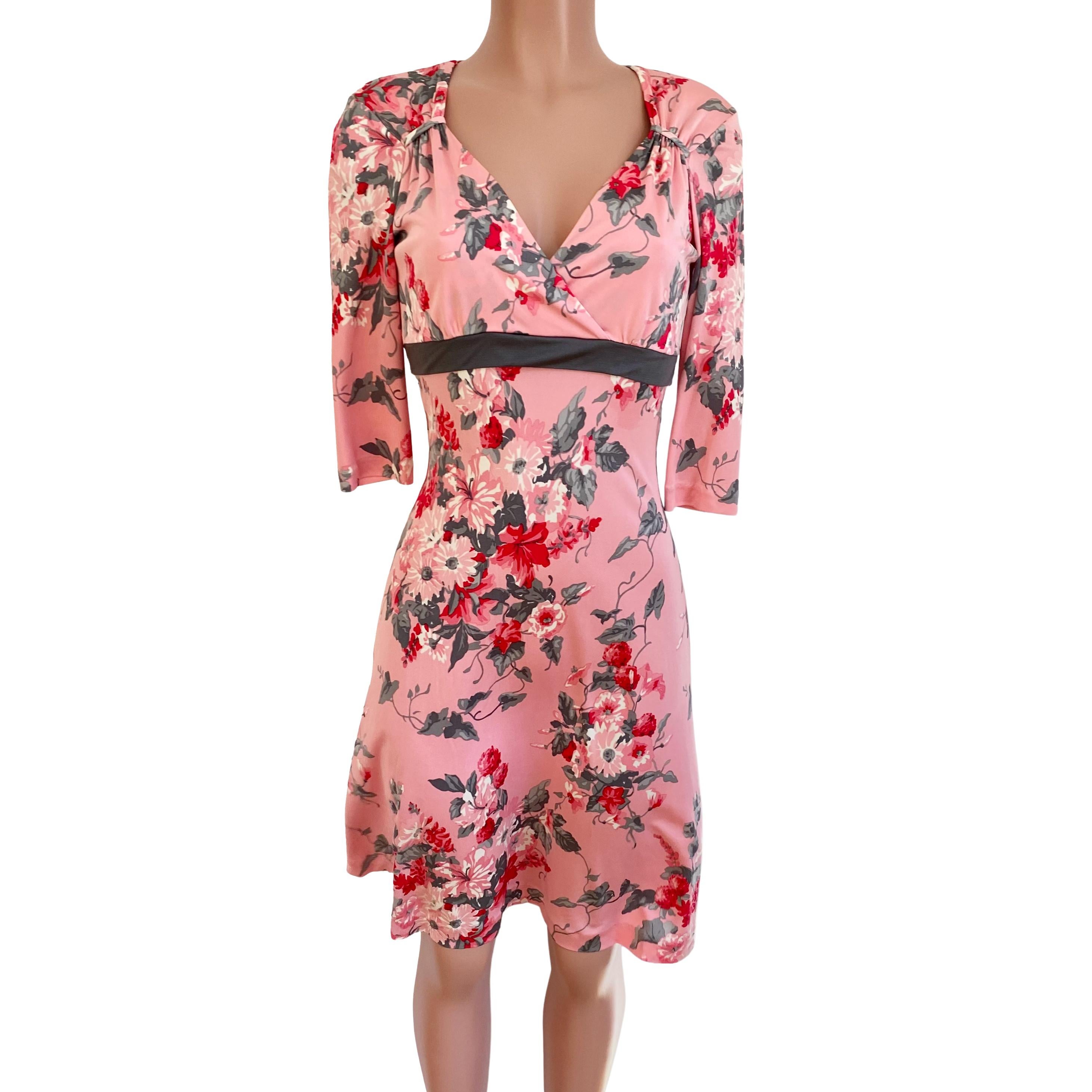 Brown Flora Kung Pink Gray Floral Bouquet Silk Dress - NWT For Sale
