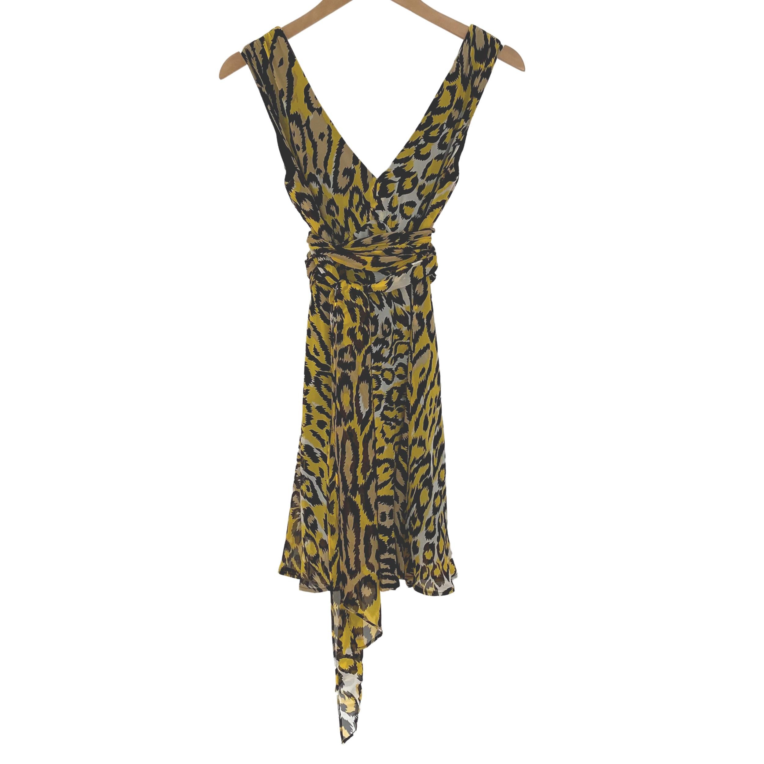 Gelbes Georgette-Seidenkleid von Kung TIFF mit Gepardenmuster, neu mit Etikett im Angebot 4