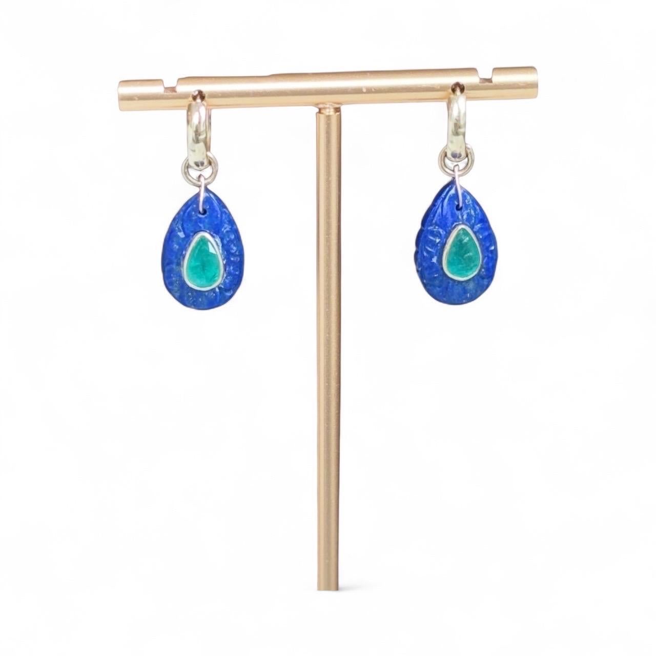 Boucles d'oreilles pétales FLORA : Lapis, émeraudes, diamants et or 14k en vente 3