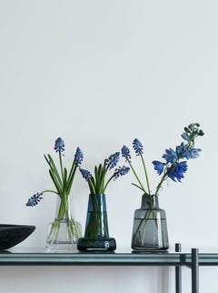 Flora Vase Long Neck Dark Blue