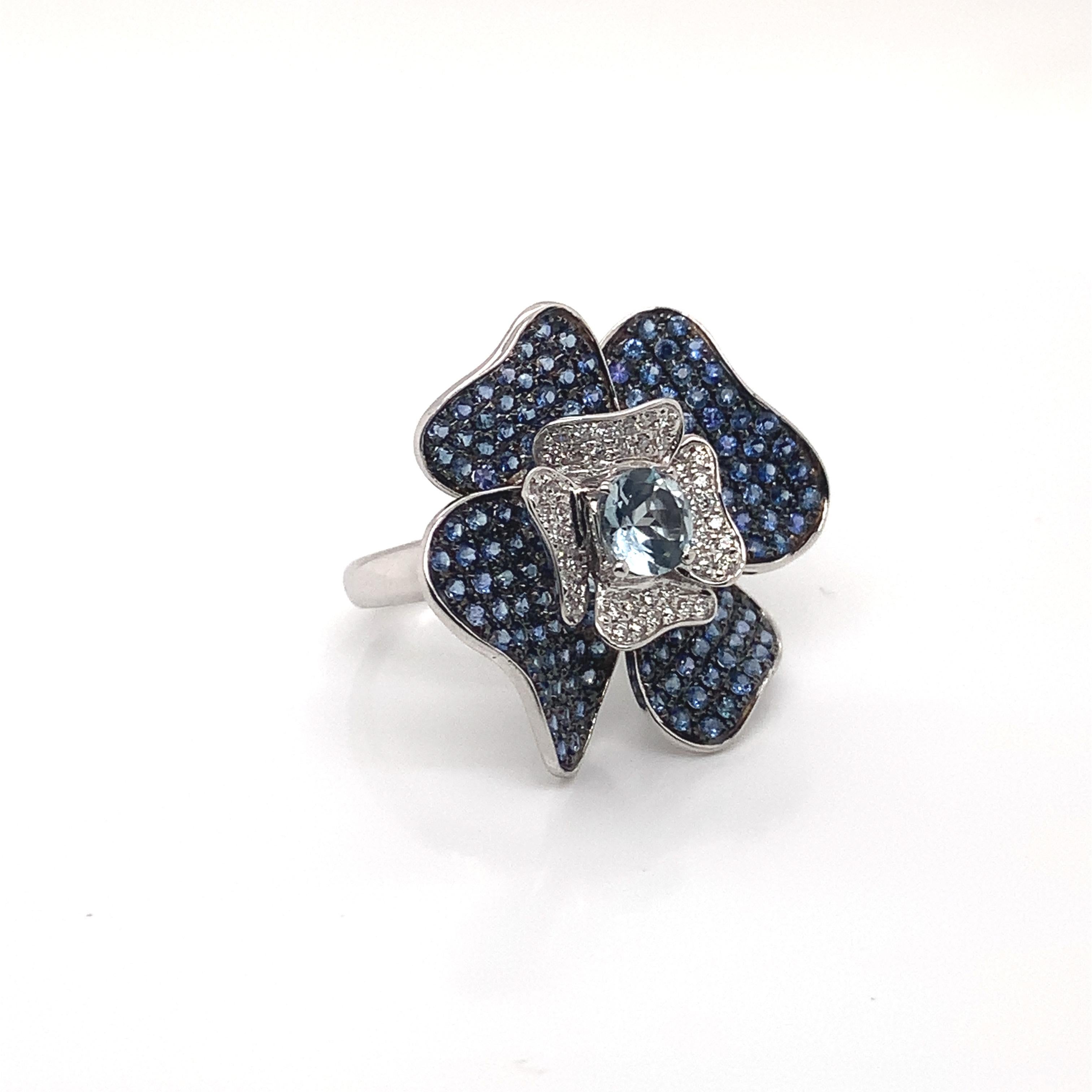 Contemporary Floral 0.72 Carat Aquamarine and Blue Sapphire Ring in 14 Karat White Gold