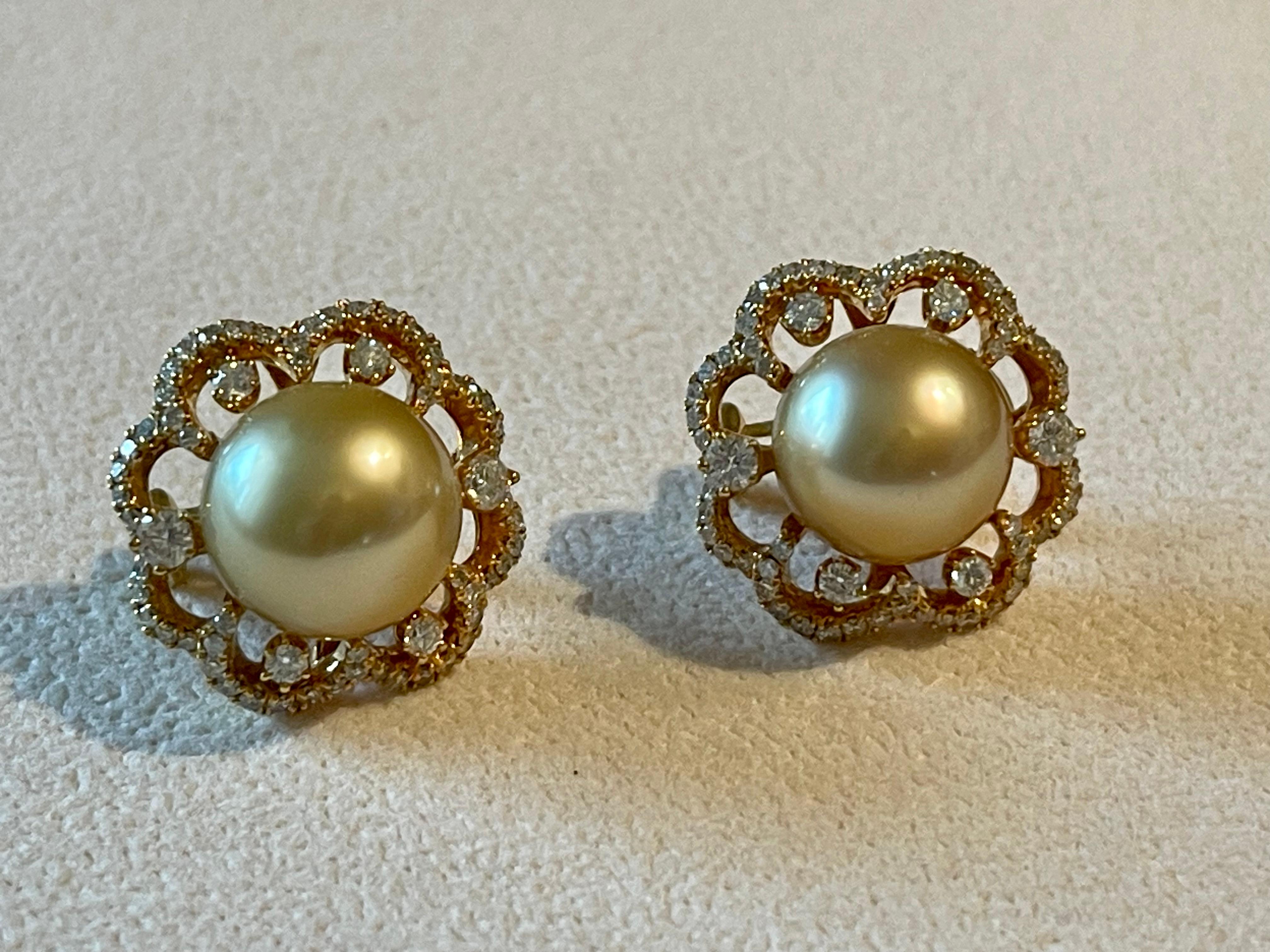 Floral 18 K yellow Gold golden South Sea Pearl Diamond earrings For Sale 2