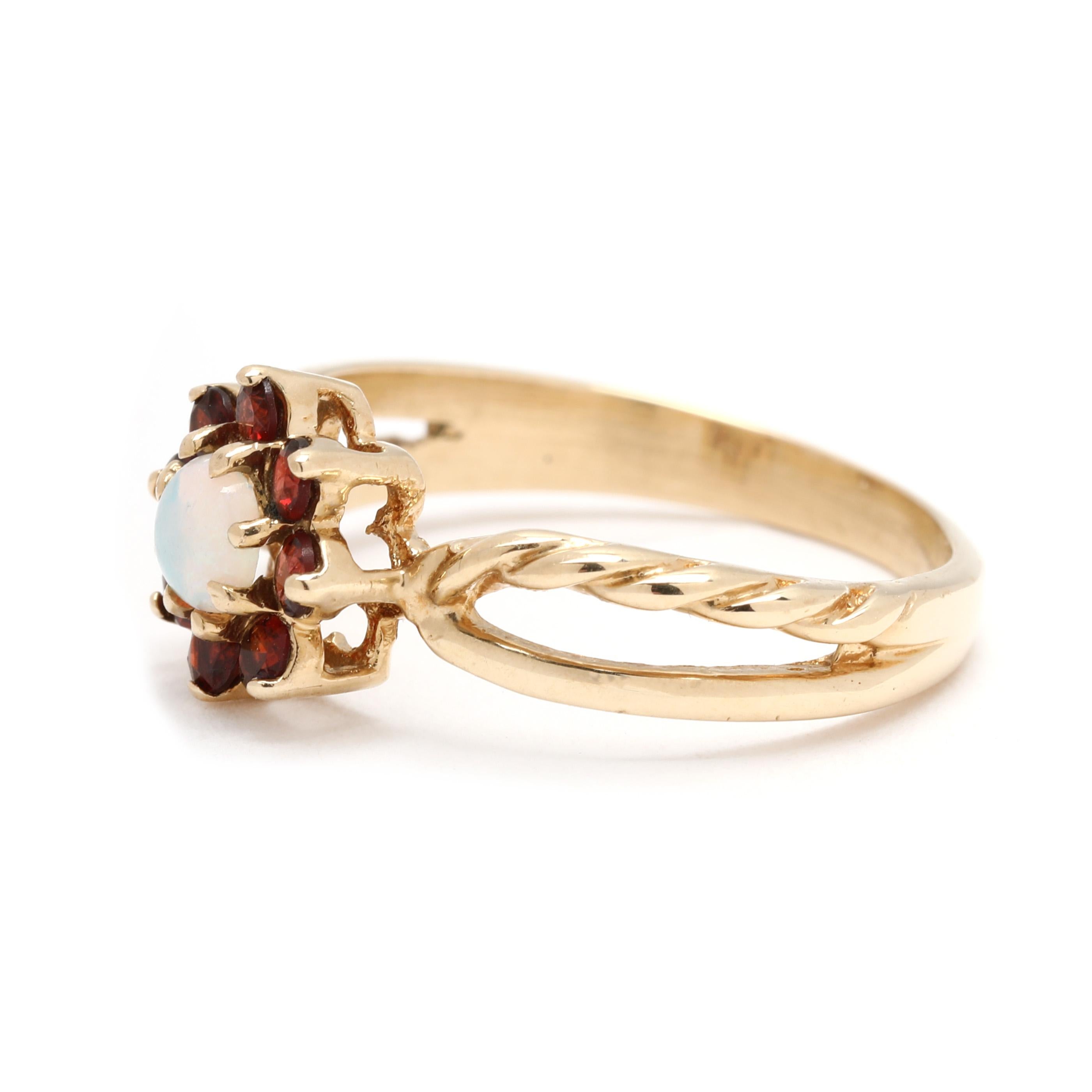 Floral .40ctw Granat und Opal Cocktail-Ring, 14k Gelbgold, Ring Größe 6 im Zustand „Gut“ in McLeansville, NC