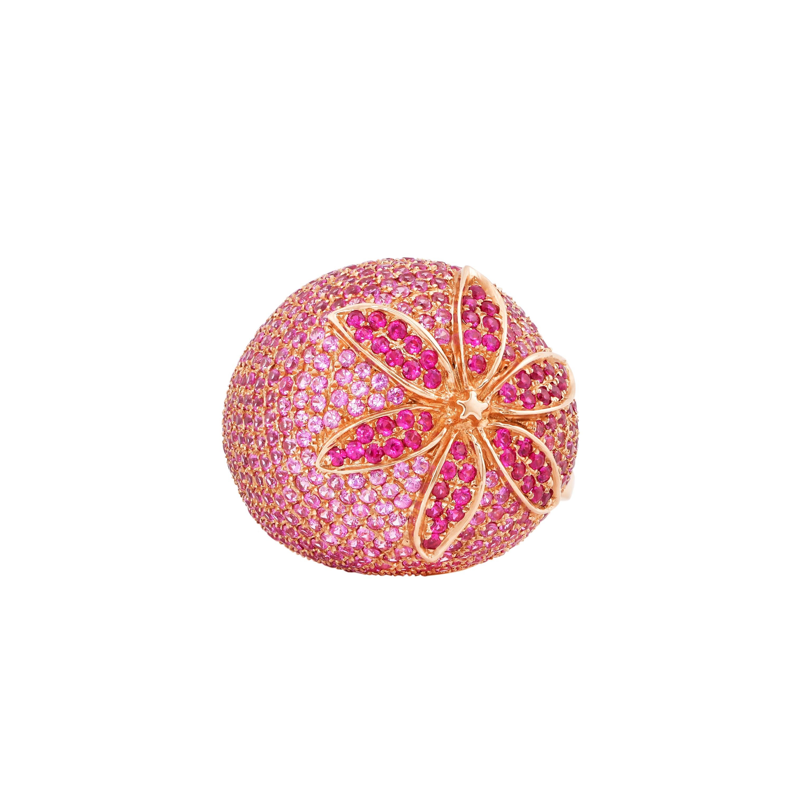 Sunita Nahata Rubí y zafiro rosa 5,20ct. Anillo Floral en Oro Rosa de 14 quilates. en venta 1