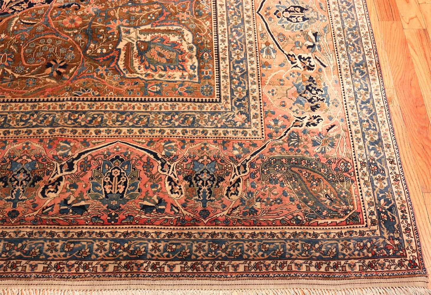 Antiker persischer Mohtasham Kashan Teppich. 10 Fuß 10 in x 14 Fuß 7 in (Persisch) im Angebot