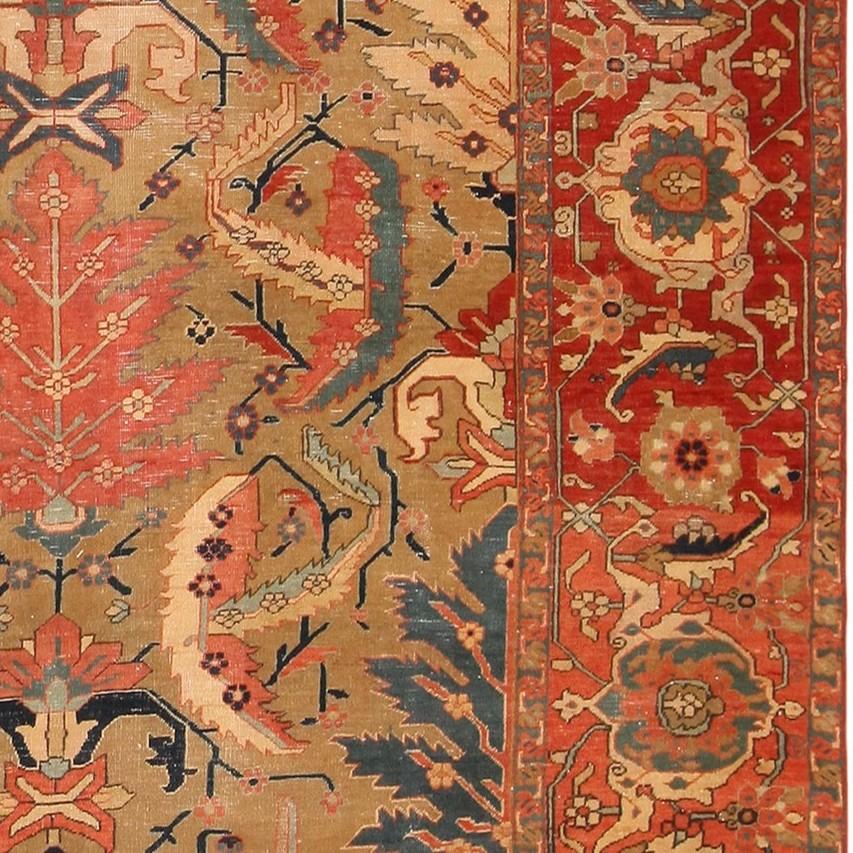 Floral Antique Persian Serapi Rug, Herkunftsland / Teppichart: Persische Teppiche, CIRCA Datum: 1900. Größe: 11 ft 2 in x 14 ft 9 in (3,4 m x 4,5 m)

