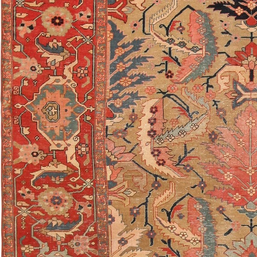 Wool Antique Persian Serapi Rug. Size: 11 ft 2 in x 14 ft 9 in For Sale
