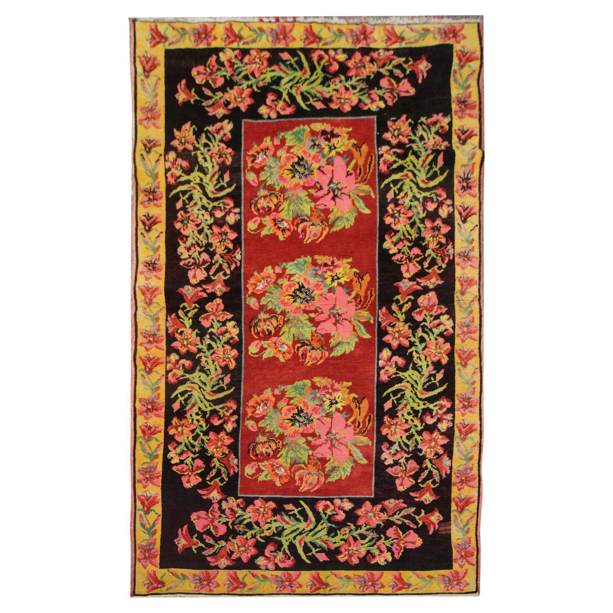 Floral Antiker handgewebter Teppich, handgewebter Teppich, orientalischer Wohnzimmerteppich  im Angebot