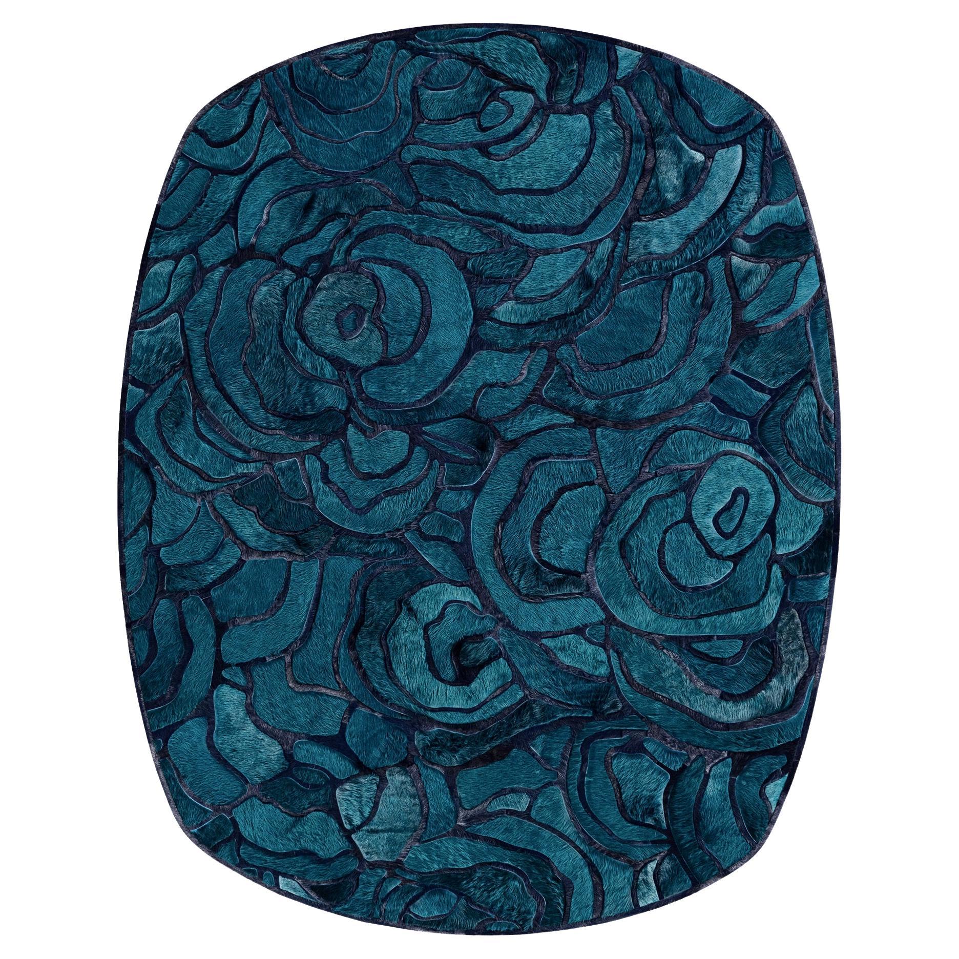 Floral "Bloom" Hide Rug by Marc Thee (9ft x 11ft 4in) in vendita