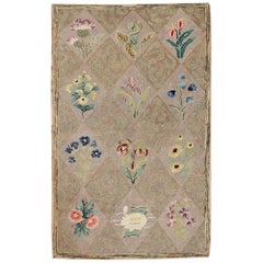 Floral Bouquet Design Antique American Hooked Rug