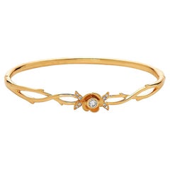 Floral Bracelet with Diamonds Made in 18k Gold