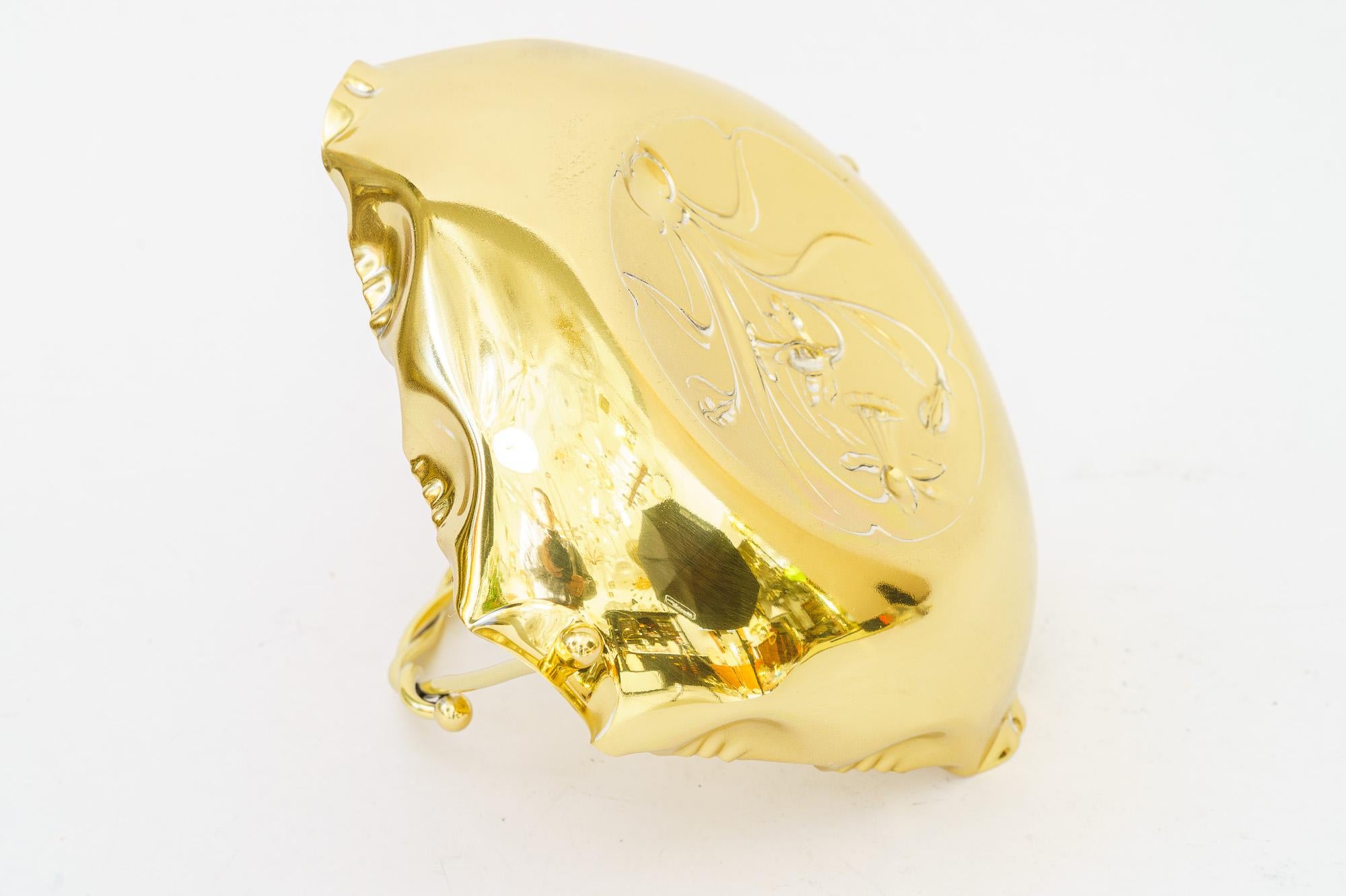 Fruttiera floreale in ottone Jugendstil del 1908 circa in vendita 5
