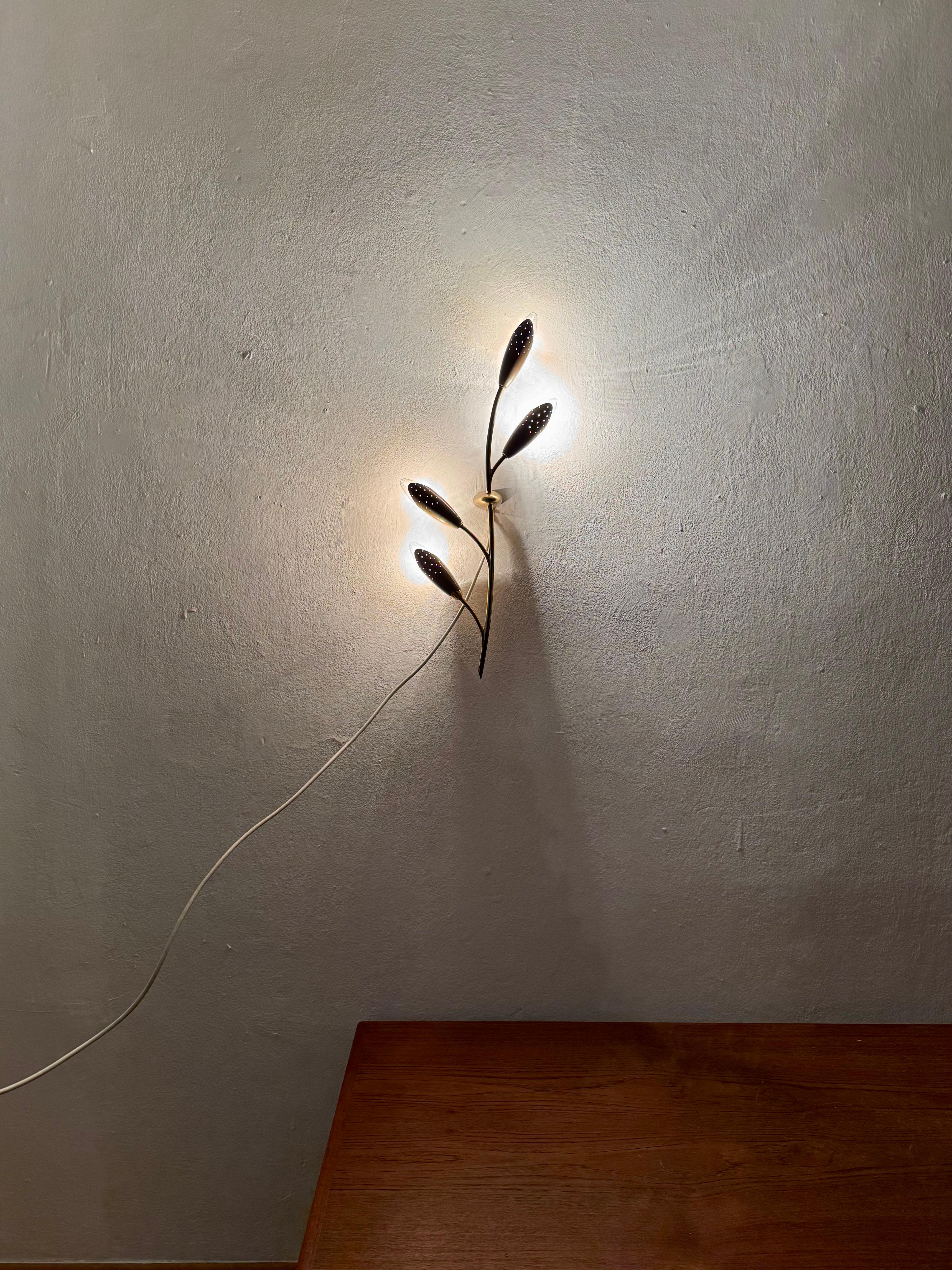 Floral Brass Wall Lamp by Rupert Nikoll For Sale 5