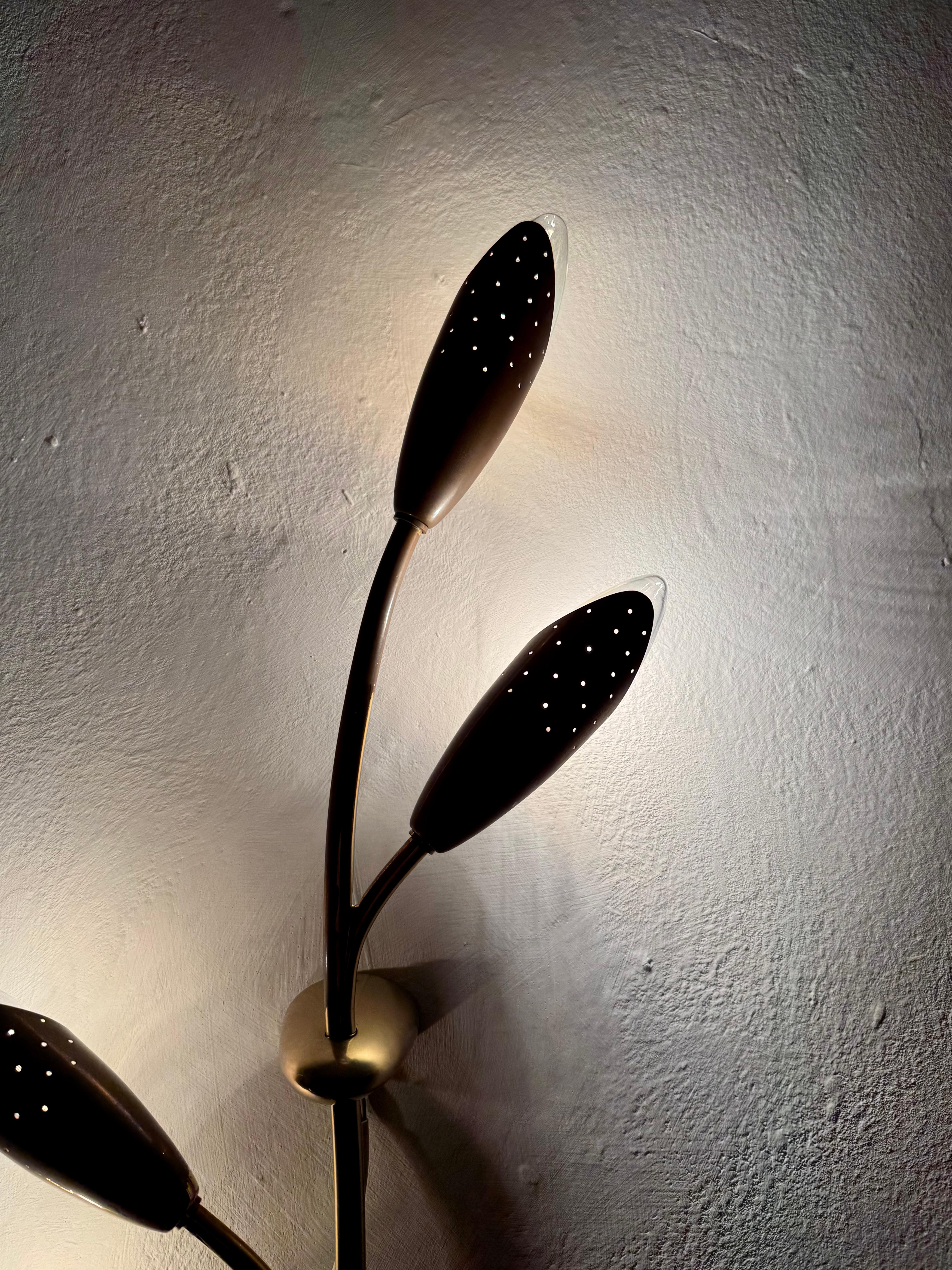 Floral Brass Wall Lamp by Rupert Nikoll For Sale 7