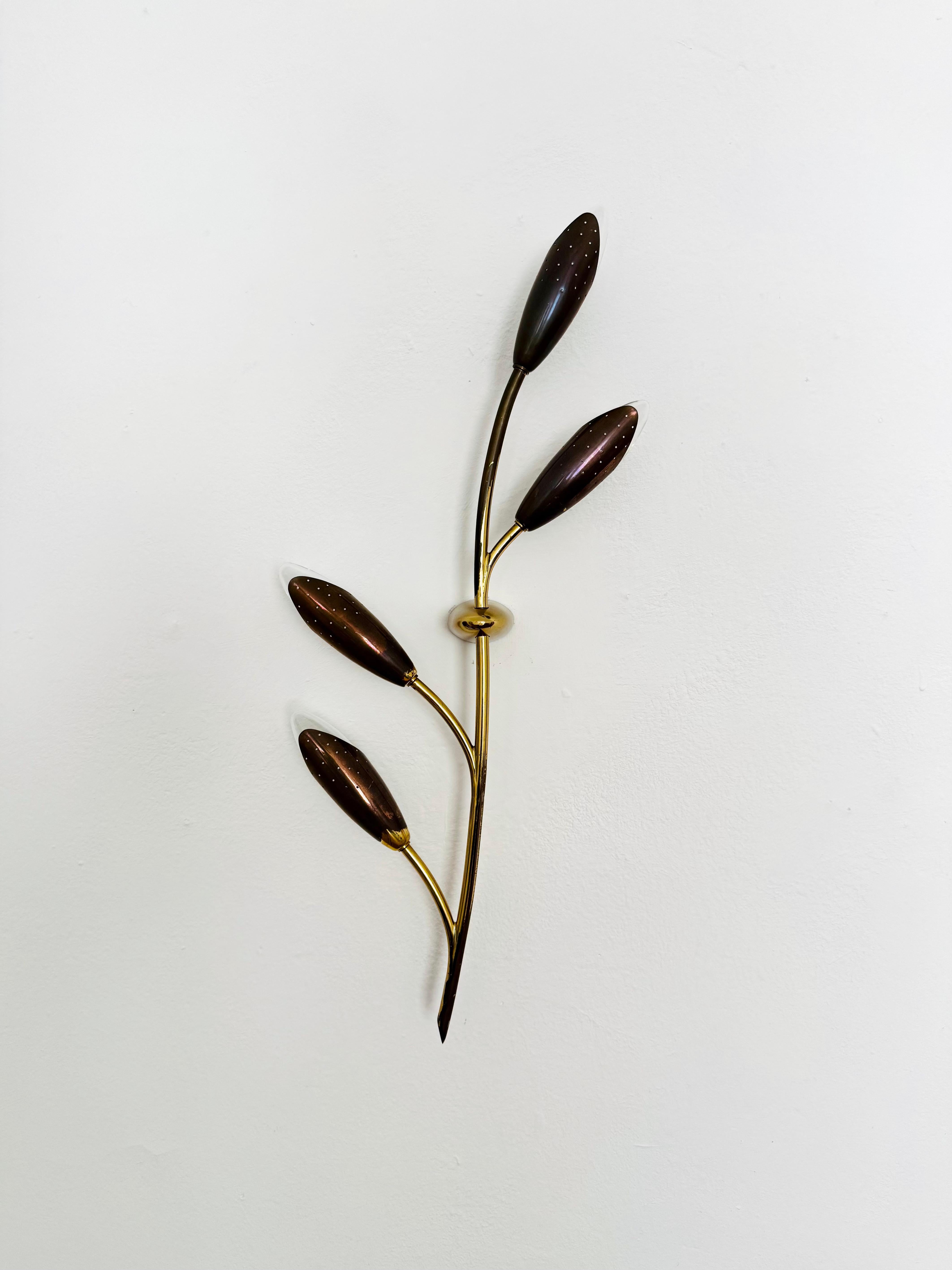 Mid-Century Modern Floral Brass Wall Lamp by Rupert Nikoll For Sale