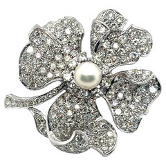Floral Brooch with Diamonds & Akoya Pearl in Platinum