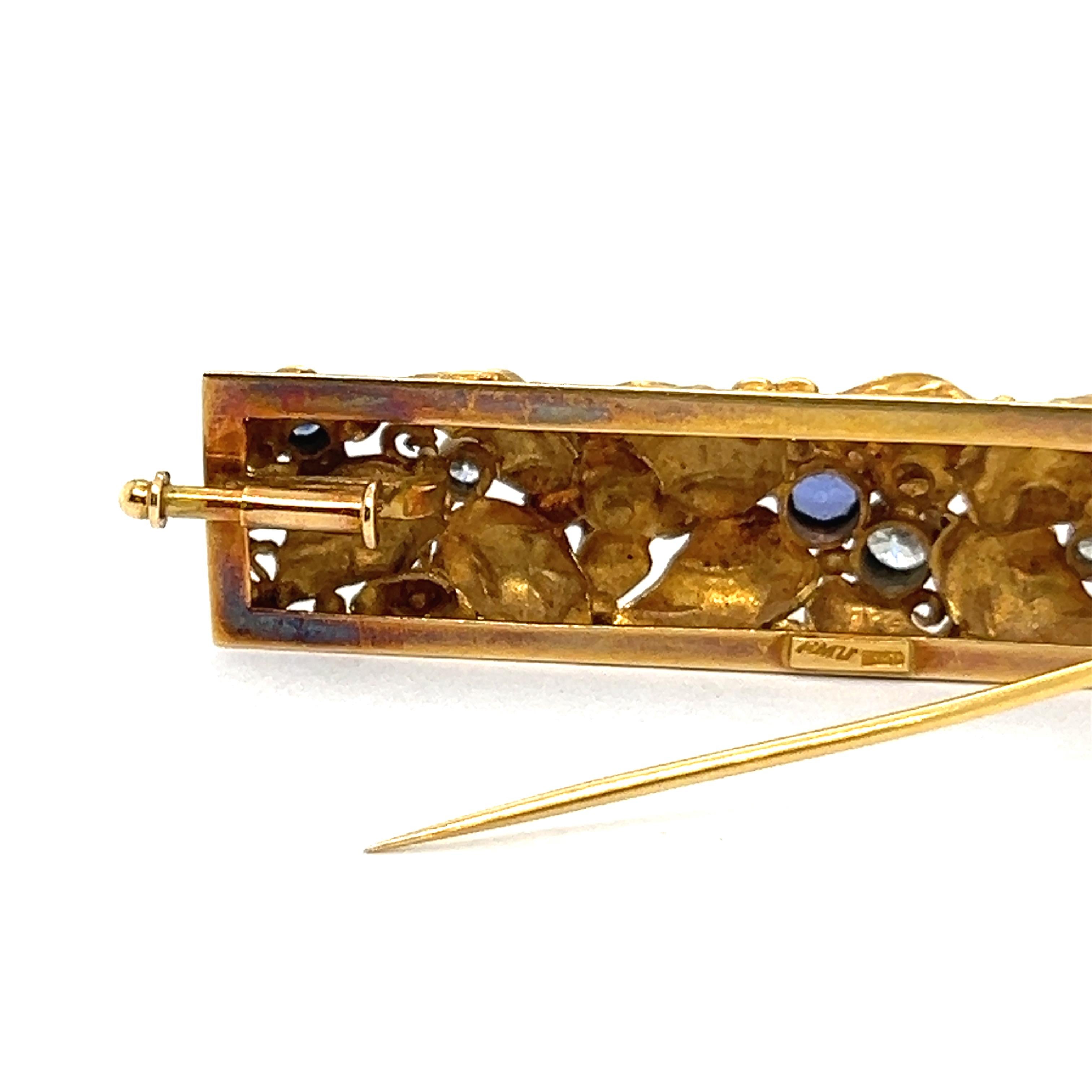 Broche Floral con Zafiros, Diamantes y Perlas en Oro Amarillo de 18 Kilates en venta 5