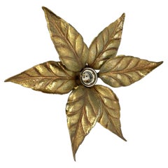 Floralistische brutalistische Wandleuchte aus Messing und Metall von Willy Daro Belgien, 1970er Jahre Nr. 1