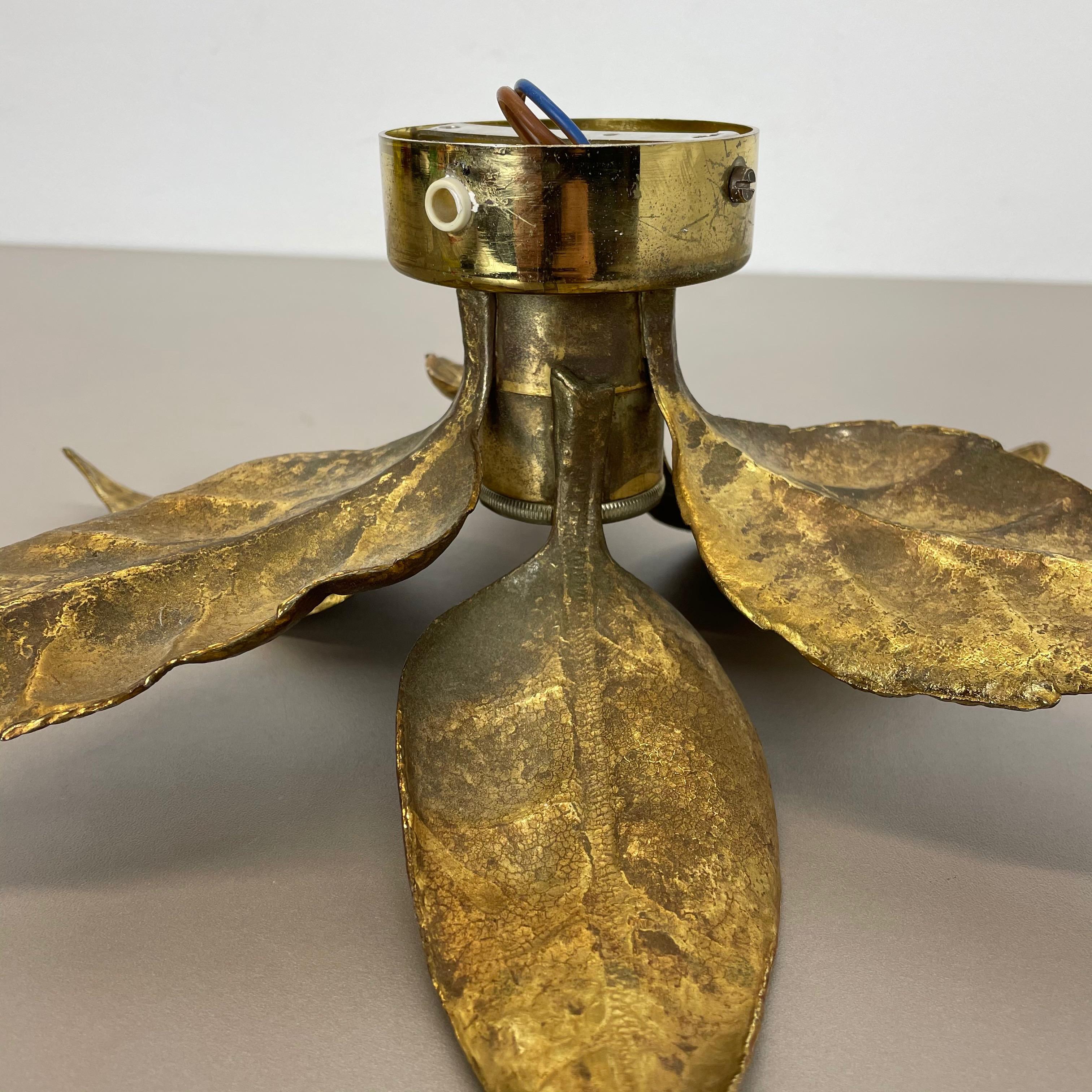 Floral Brutalist Brass Metal Wall Ceiling Light by Willy Daro Belgium, 1970s no2 For Sale 5