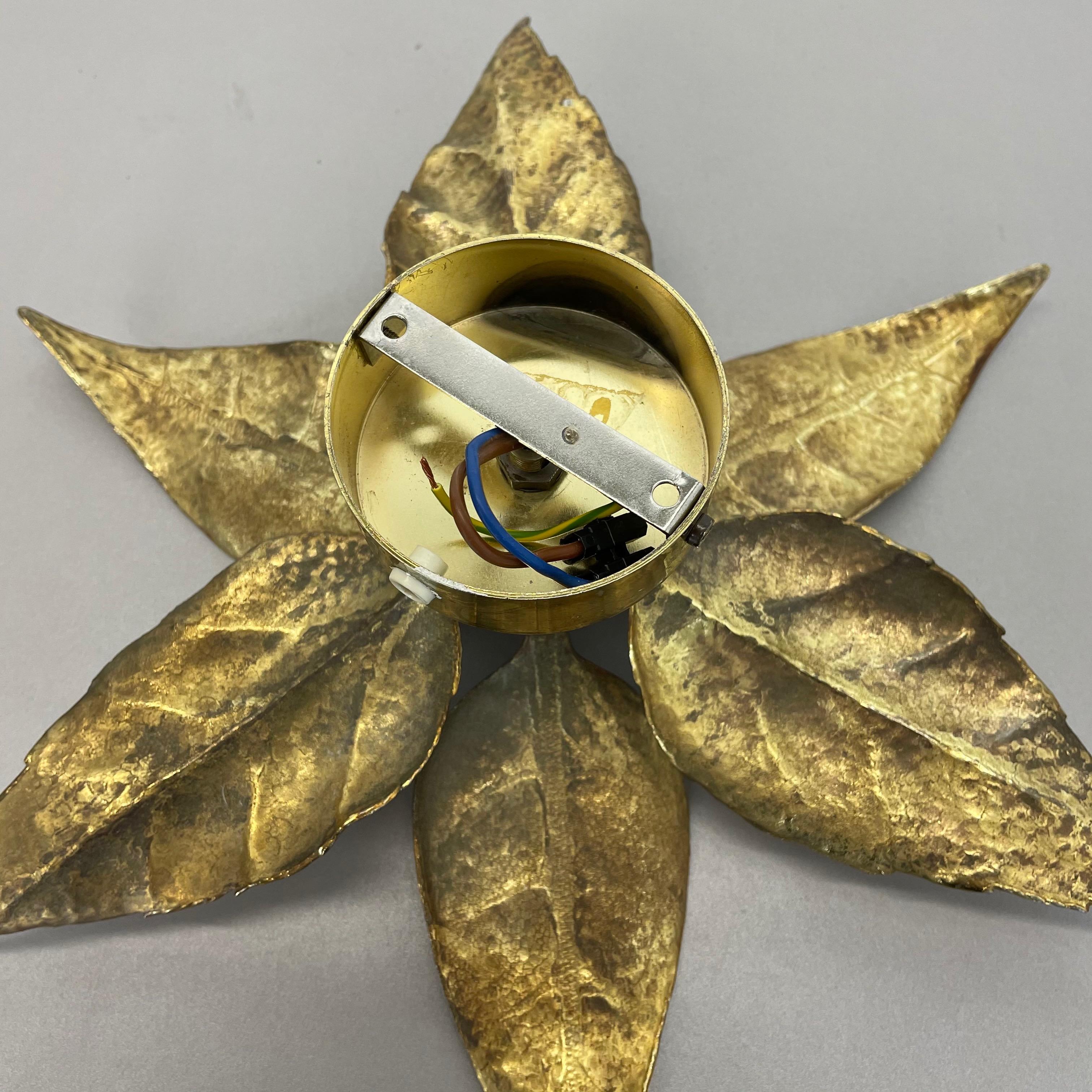 Floral Brutalist Brass Metal Wall Ceiling Light by Willy Daro Belgium, 1970s no2 For Sale 7
