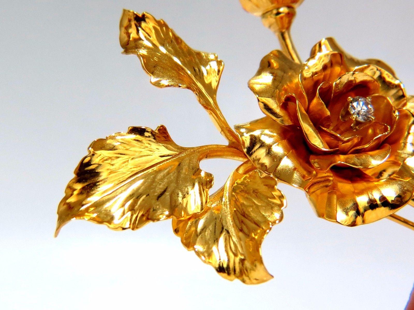 Floral Bundle Still Life Roses Brooch Pin 14 Karat In New Condition For Sale In New York, NY