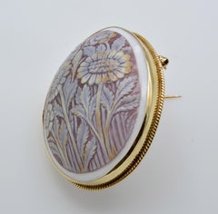 Floral Cameo Hand-Carved Shell Brooch/Pendant set in 14 Karat Gold