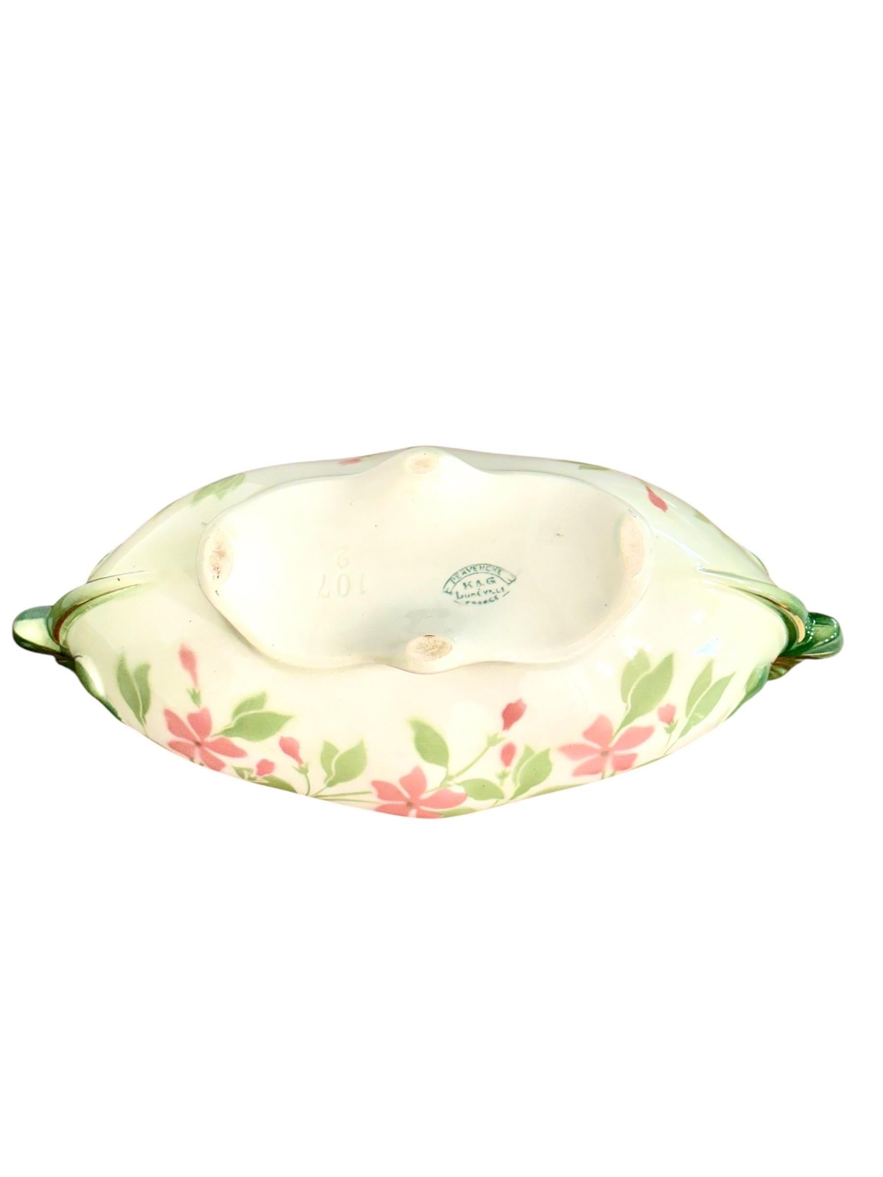 Céramique Garniture florale en céramique 