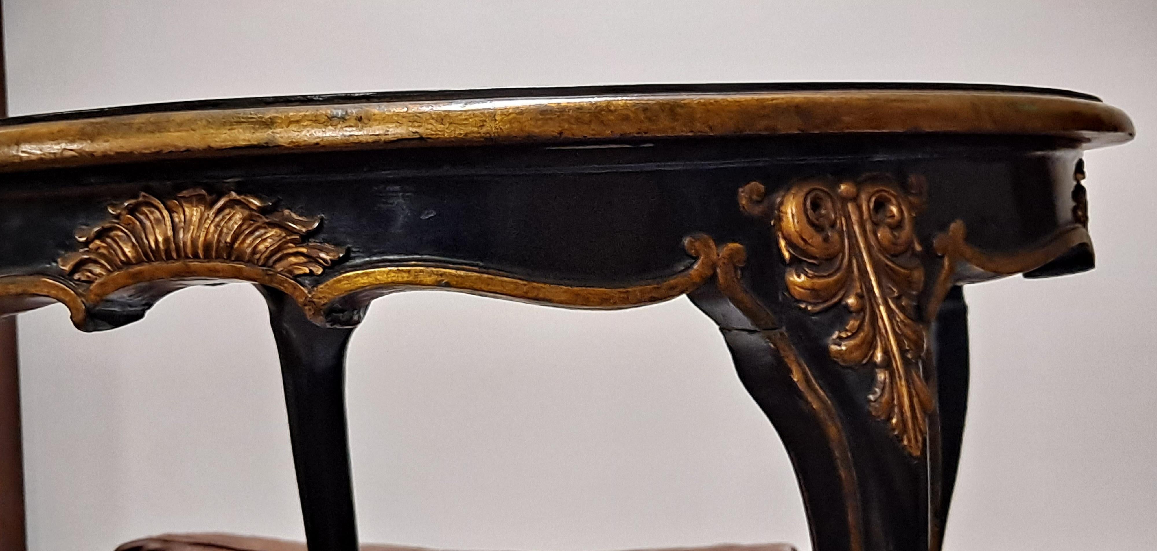 Floral Chinosserie Lacquered Center Table

31 x 28