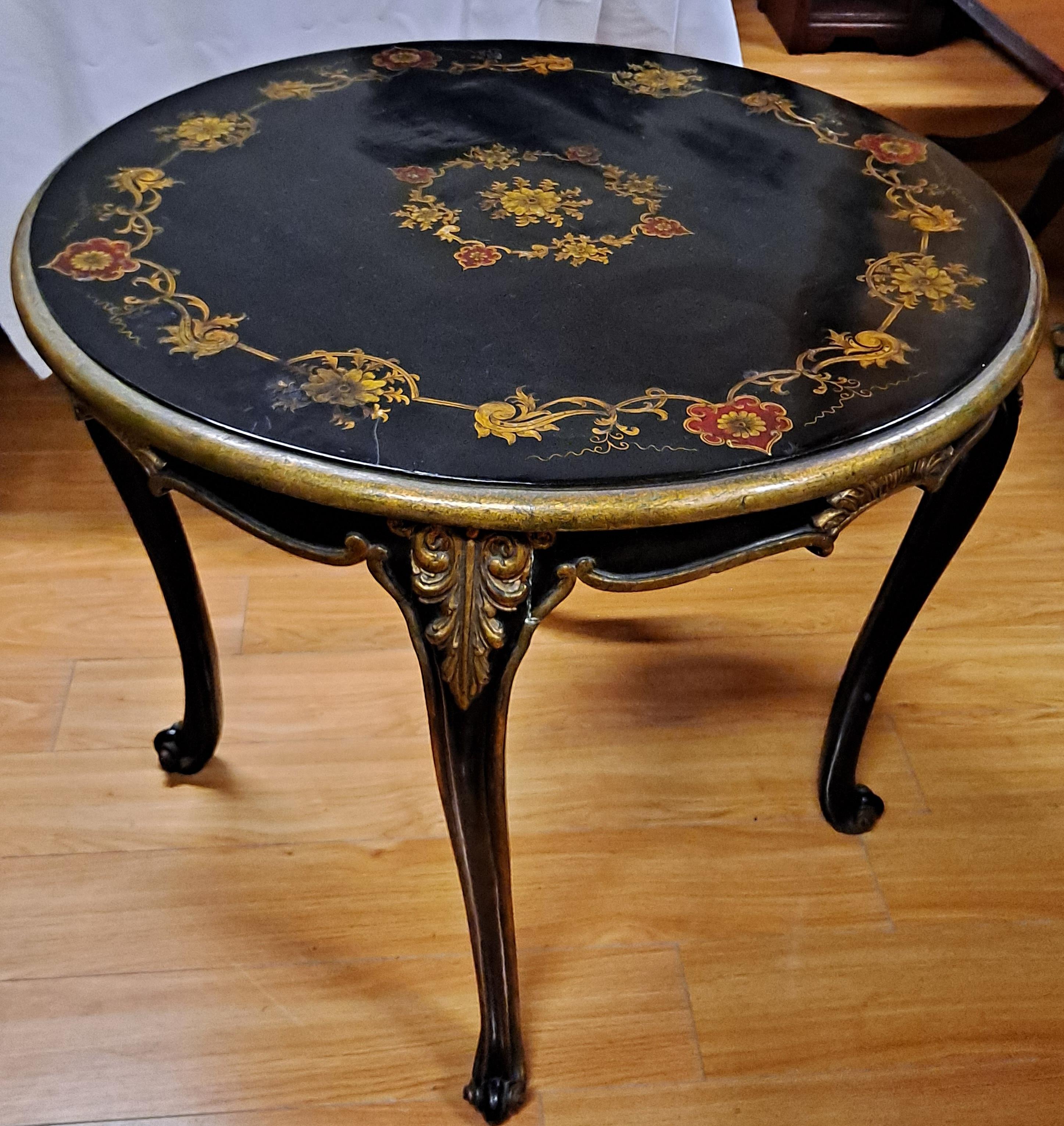 19th Century Floral Chinosserie Lacquered Center Table For Sale