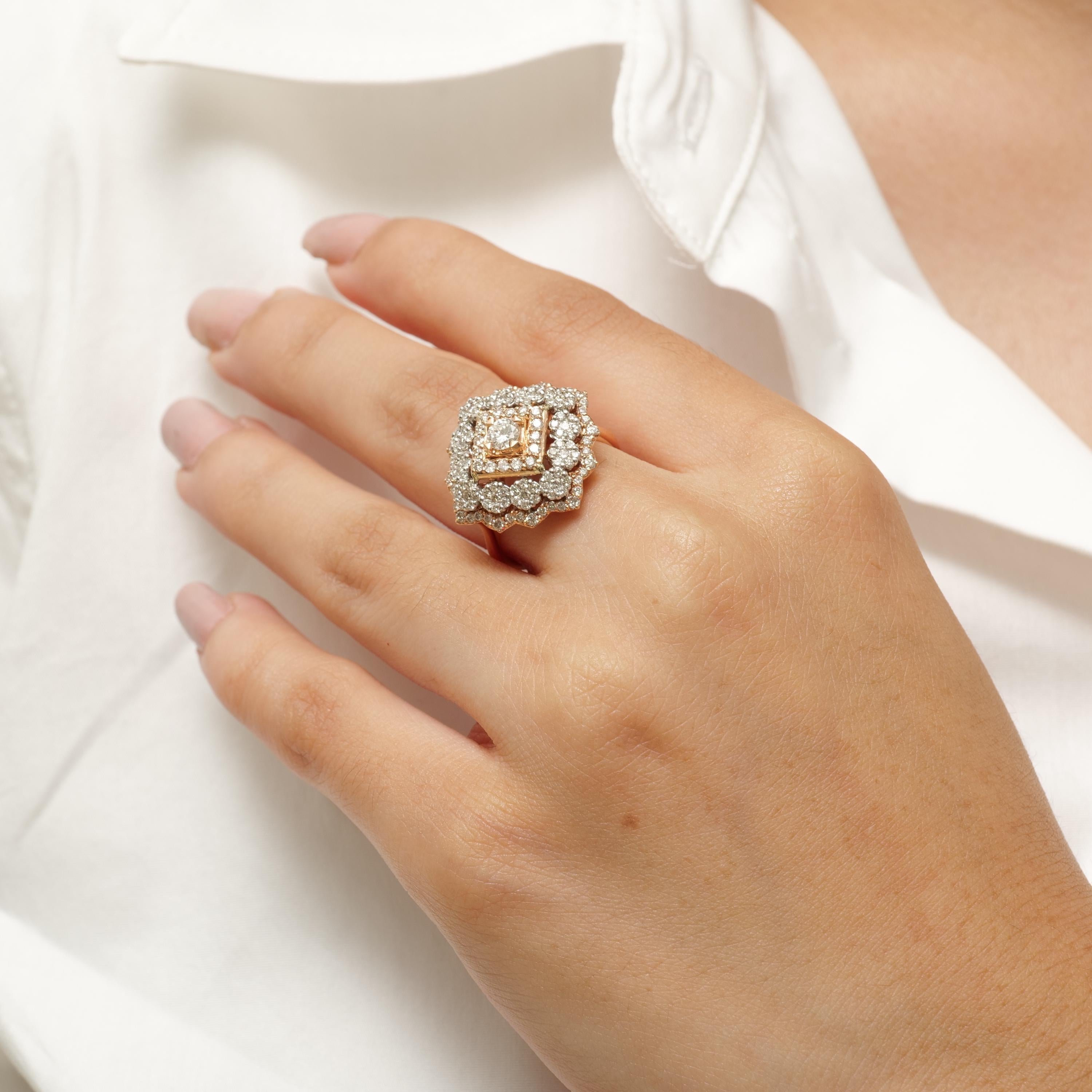 Art déco Bague en or massif 14K avec halo de diamants naturels en forme de grappe florale (certifié) en vente