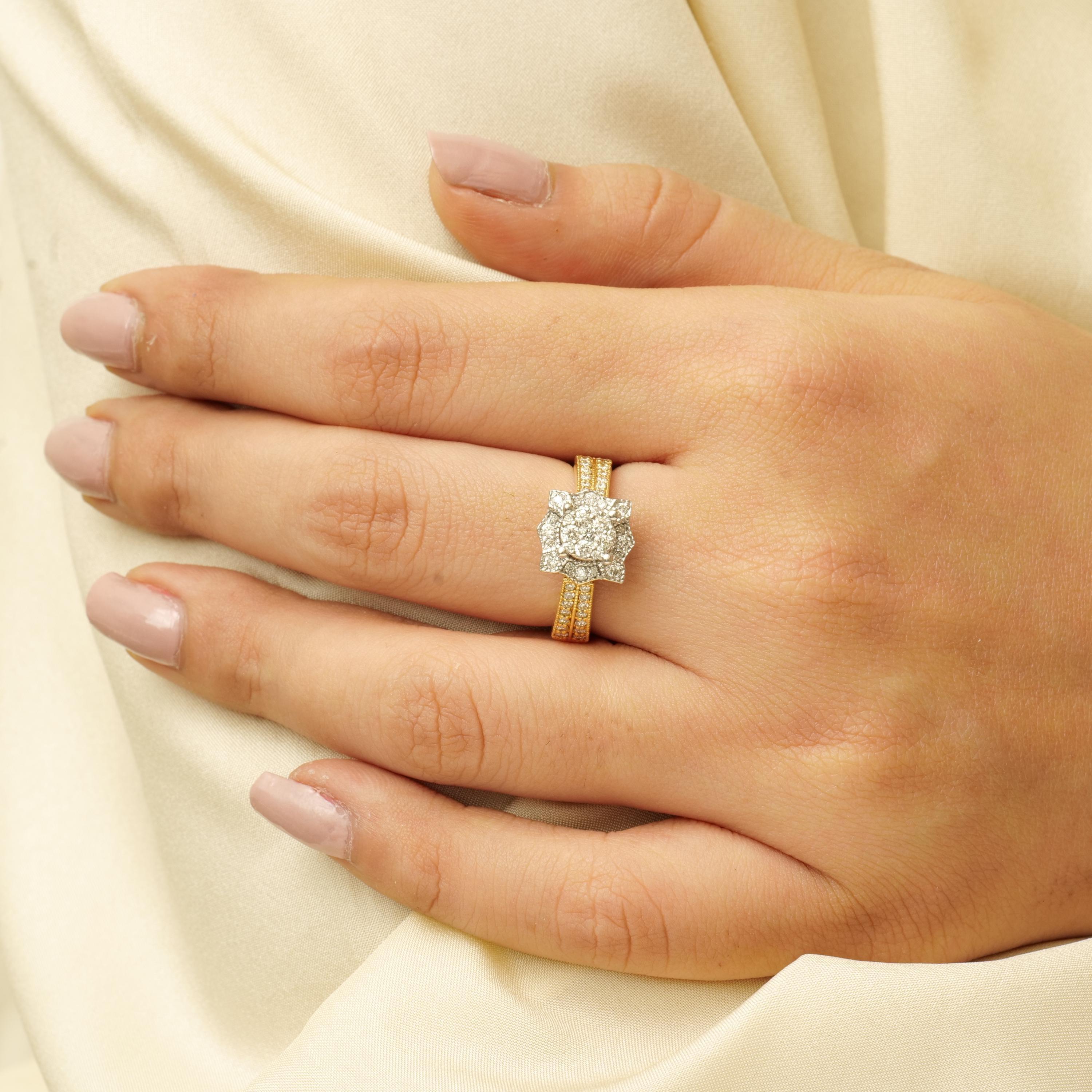 Art déco Bague de demande en mariage en or massif 14 carats avec grappe florale de diamants naturels (certifié) en vente