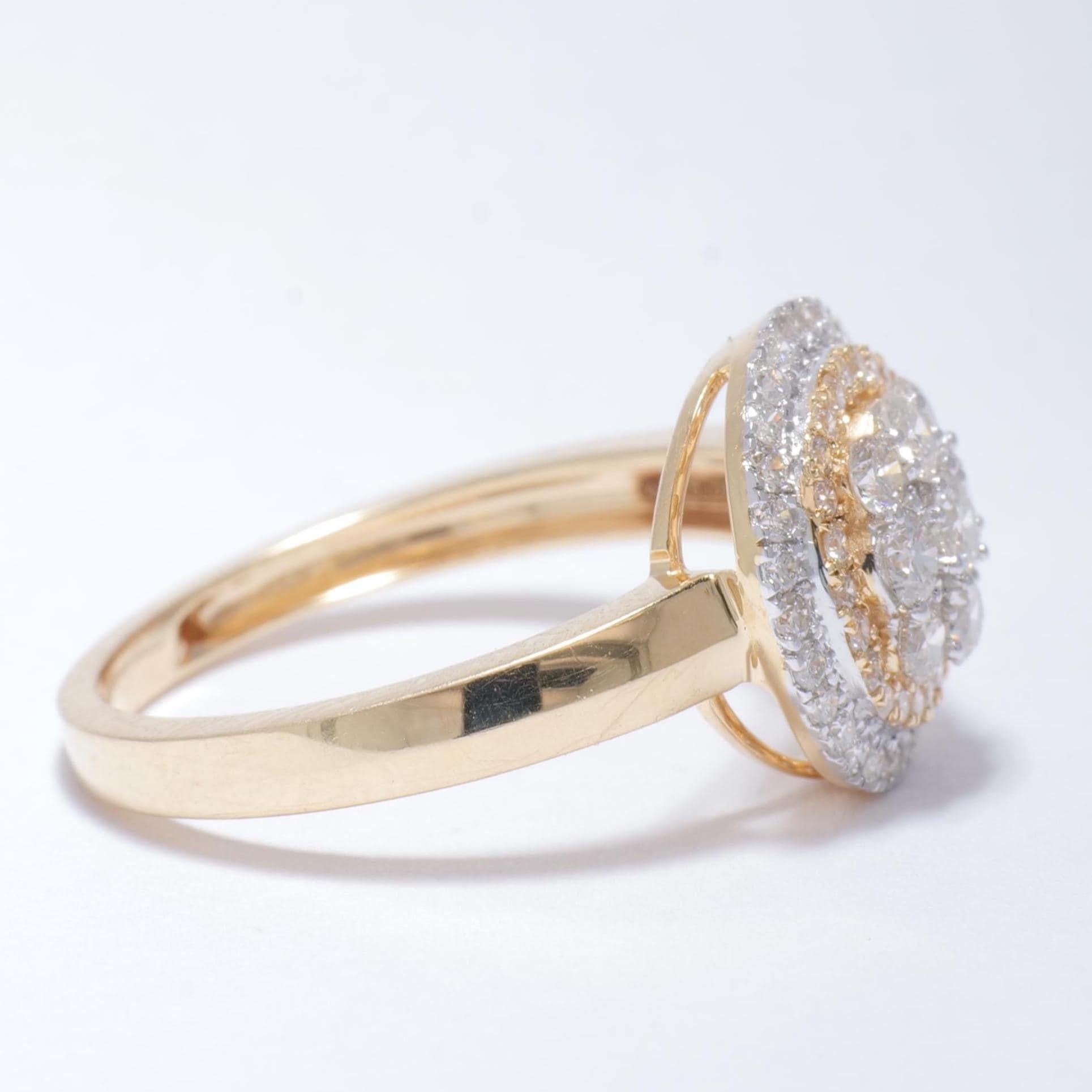 Donna Anello con diamanti naturali a grappolo floreali in oro massiccio 14k (certificato) in vendita