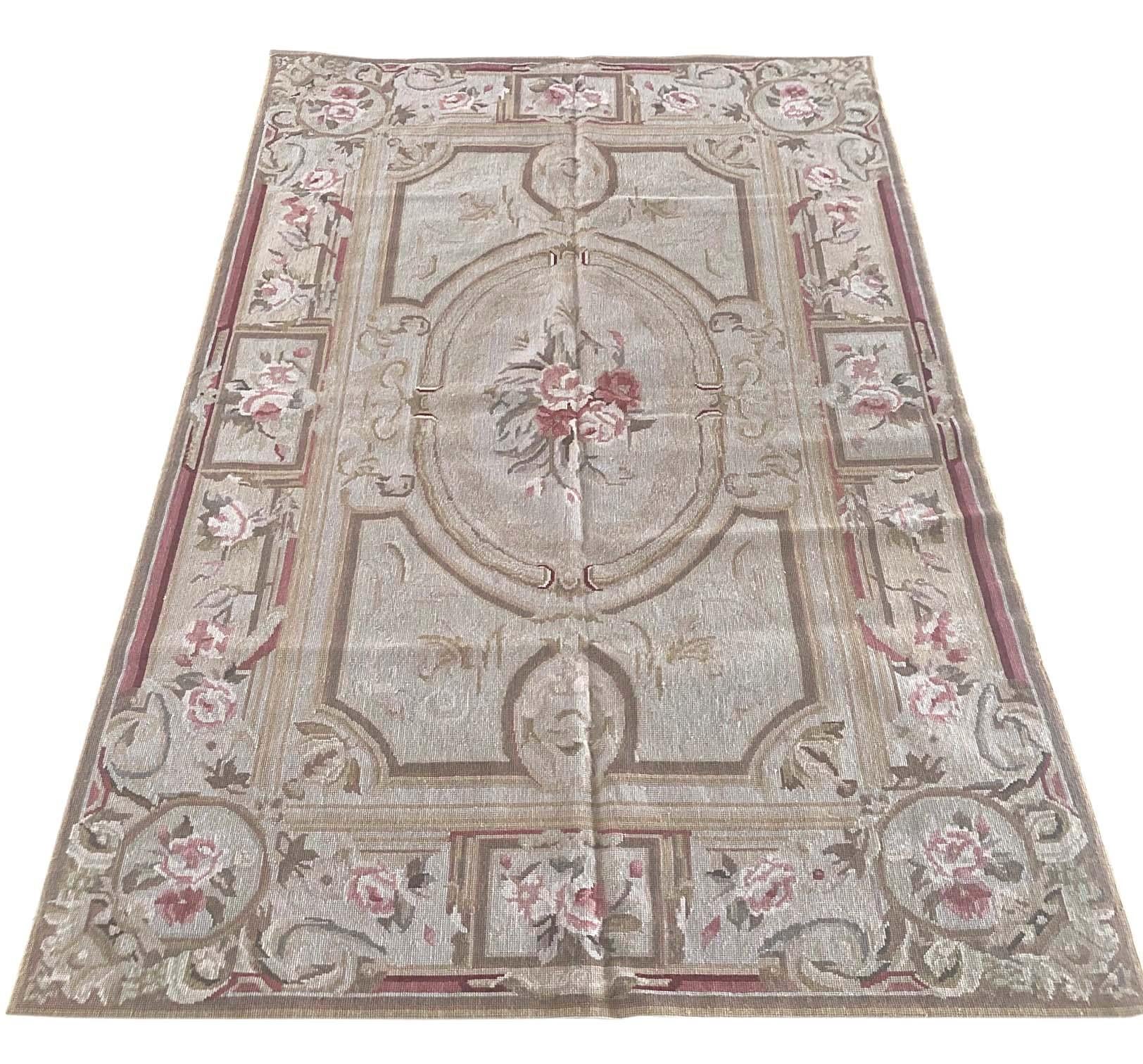 Hand-Woven Floral Cream Needlepoint Chinese Tapestry Rug For Sale