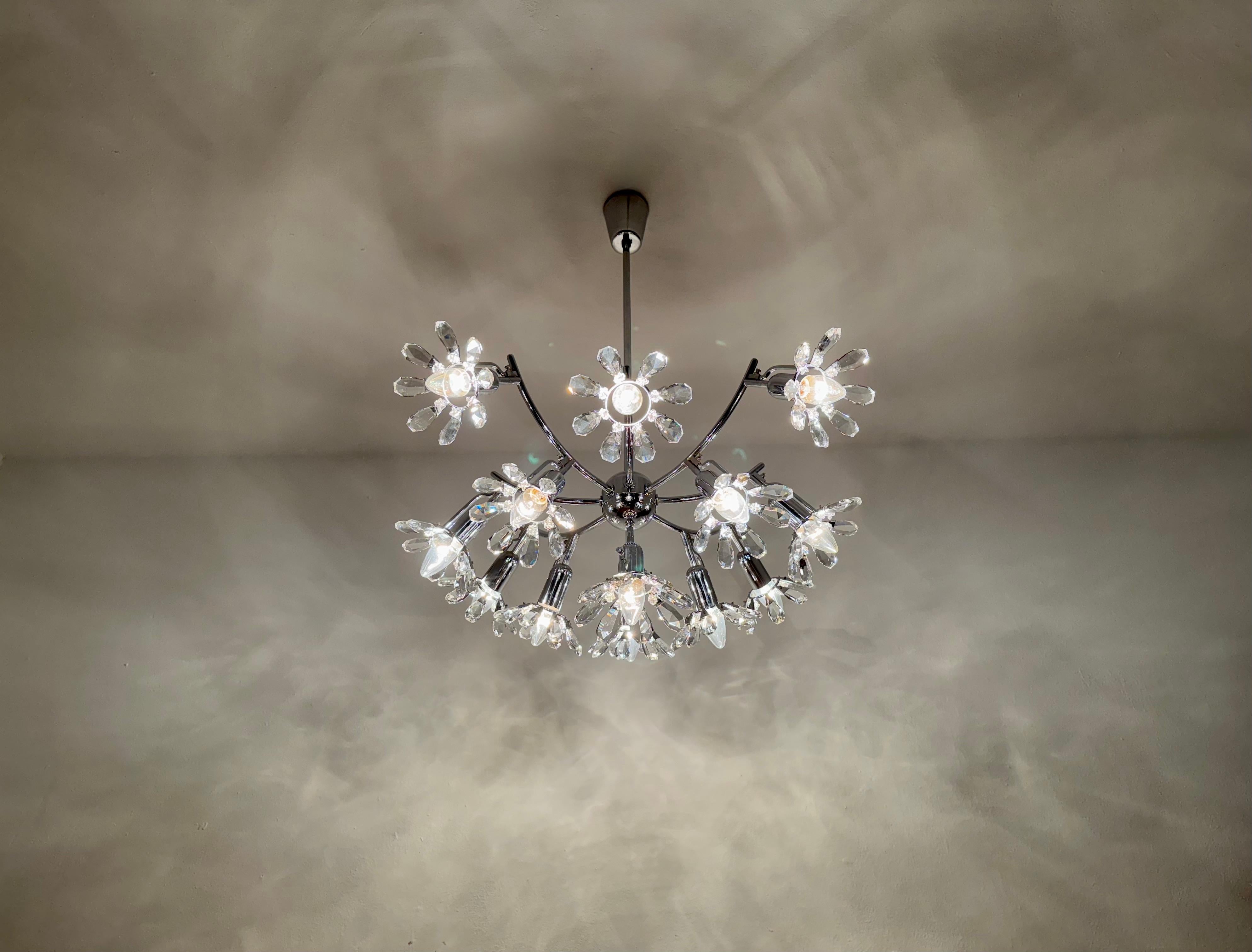 Lustre floral en cristal de Bakalowits en vente 4