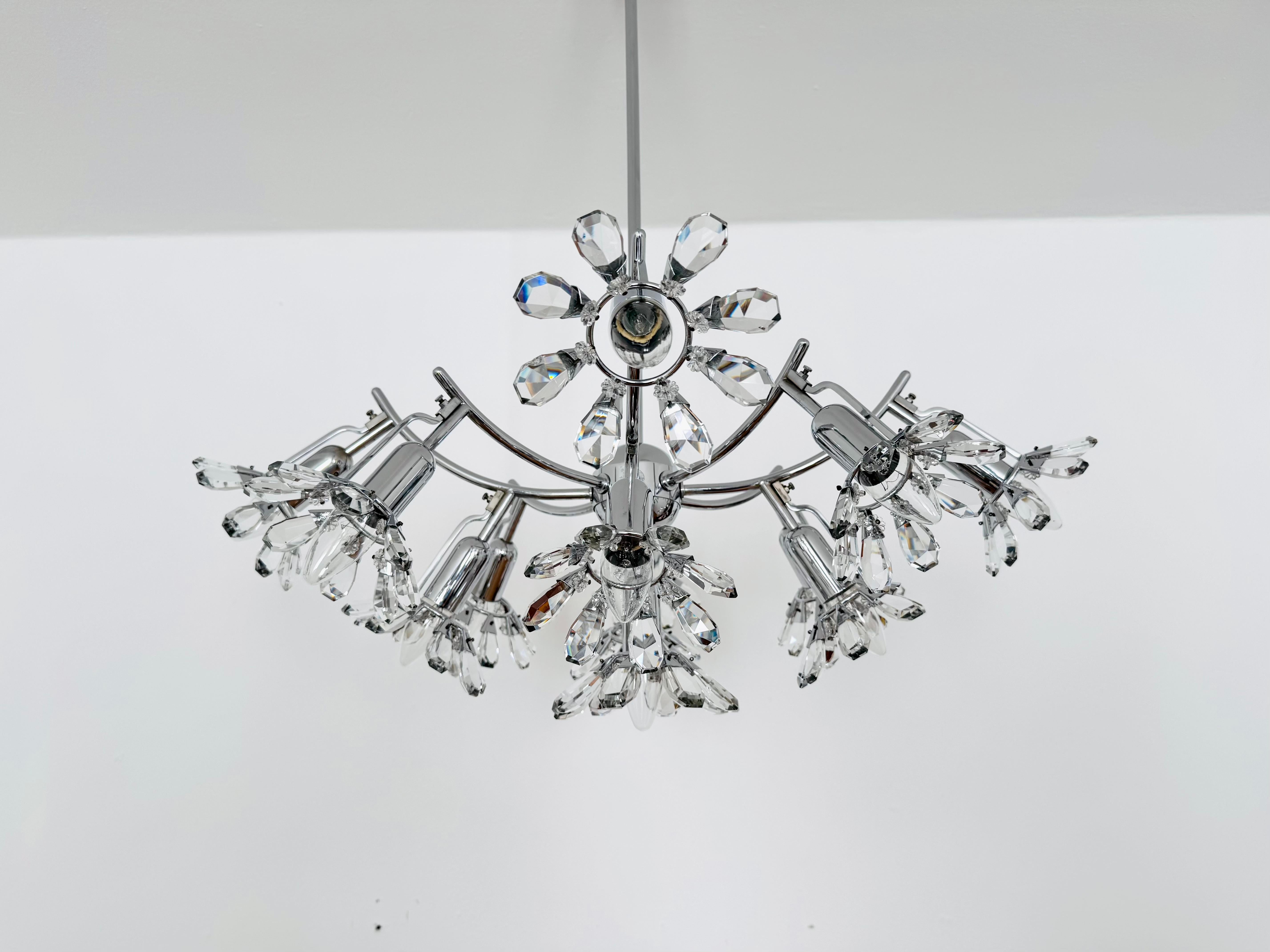 Autrichien Lustre floral en cristal de Bakalowits en vente