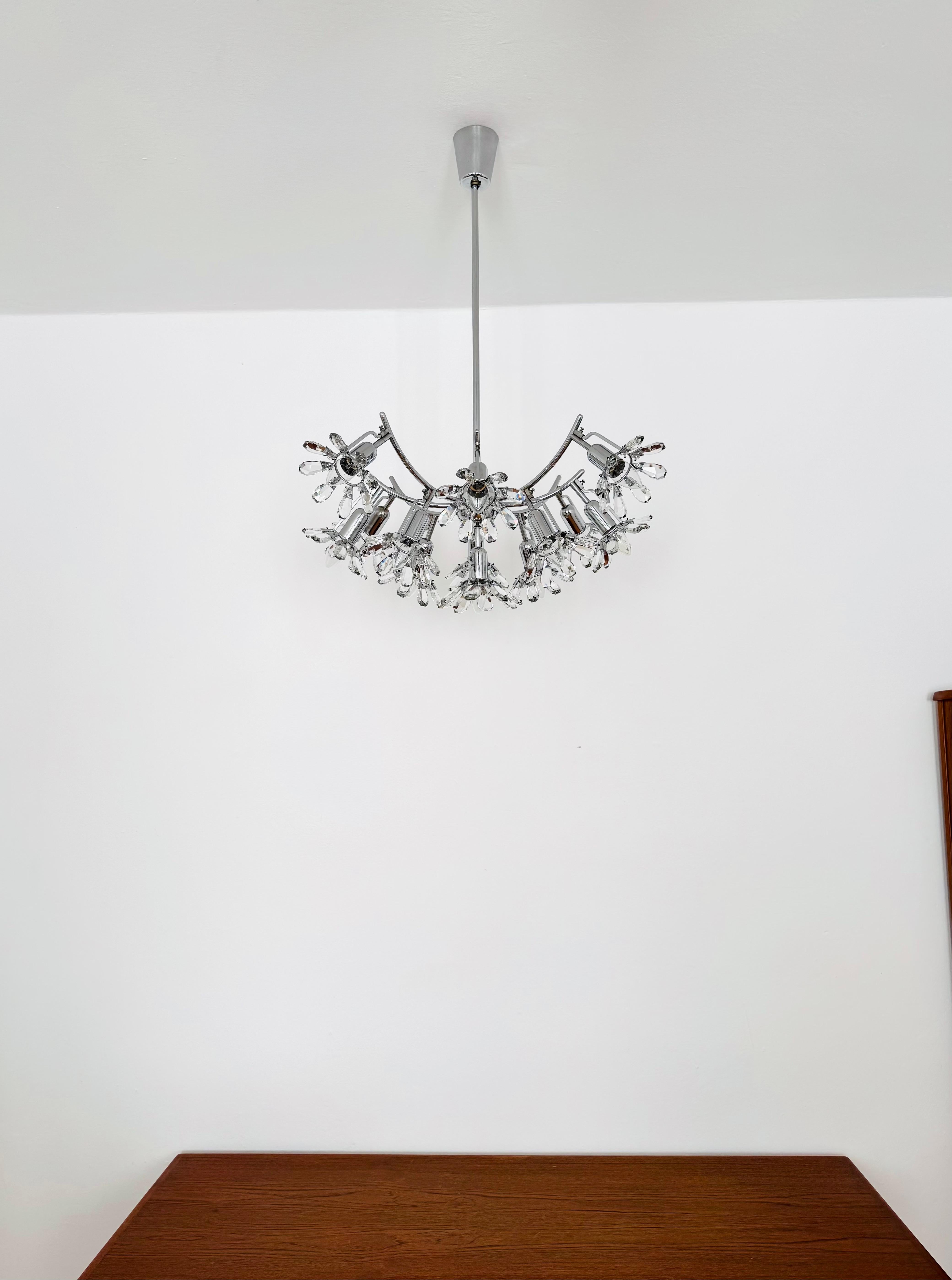 Métal Lustre floral en cristal de Bakalowits en vente