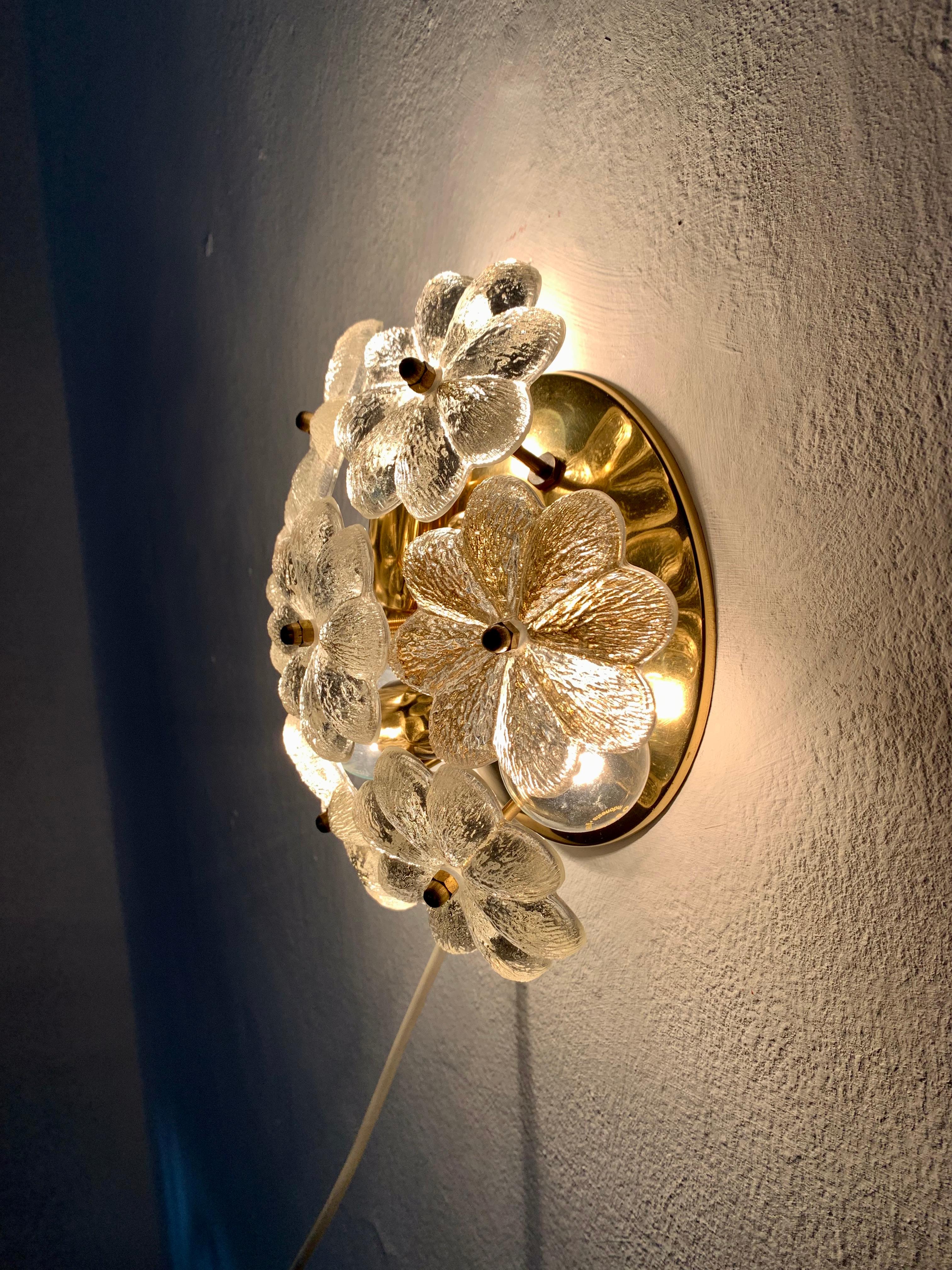 Floral Crystal Glass Wall Lamp by Ernst Palme For Sale 3