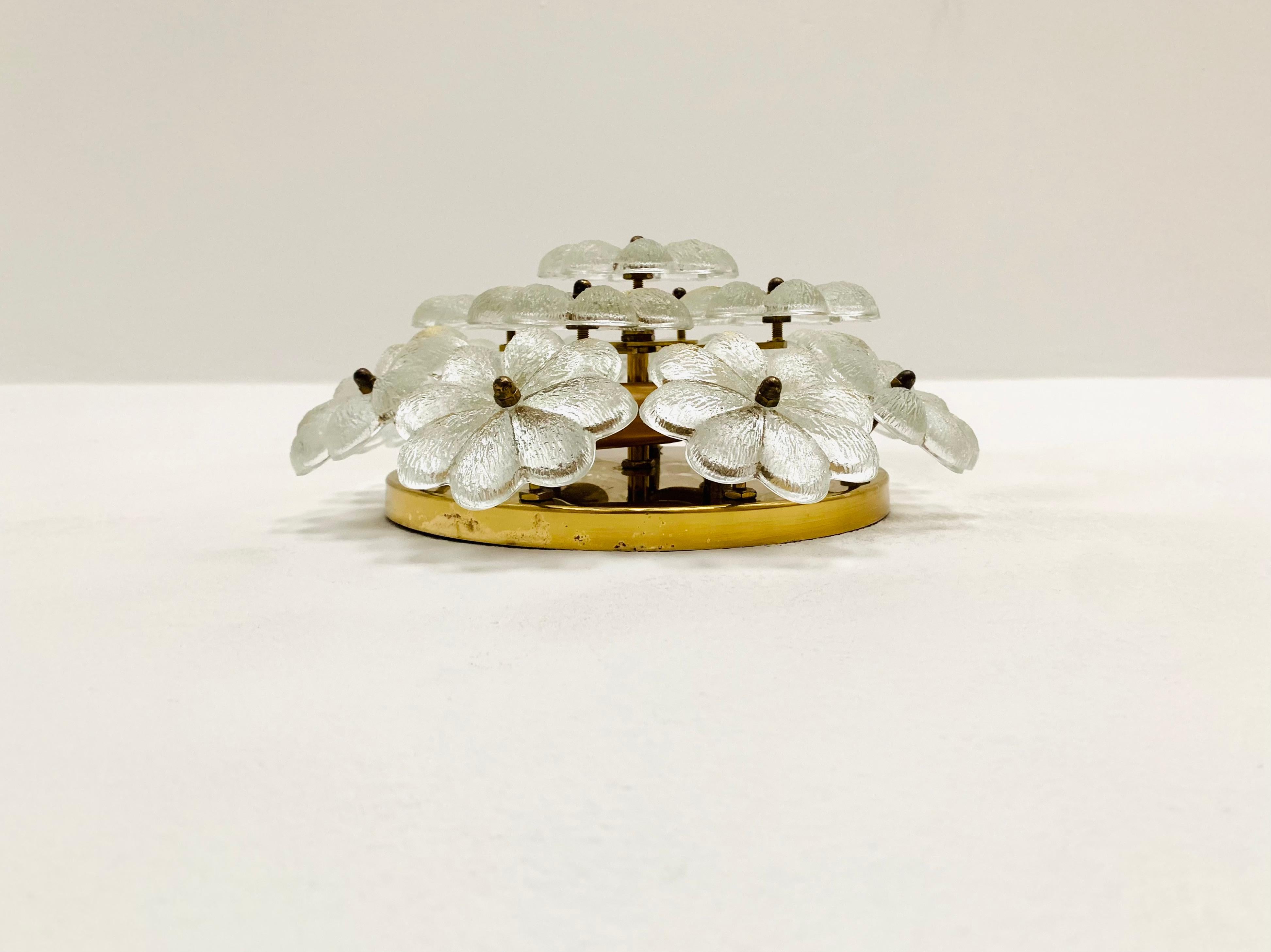 Floral Crystal Glass Wall Lamp by Ernst Palme In Good Condition For Sale In München, DE