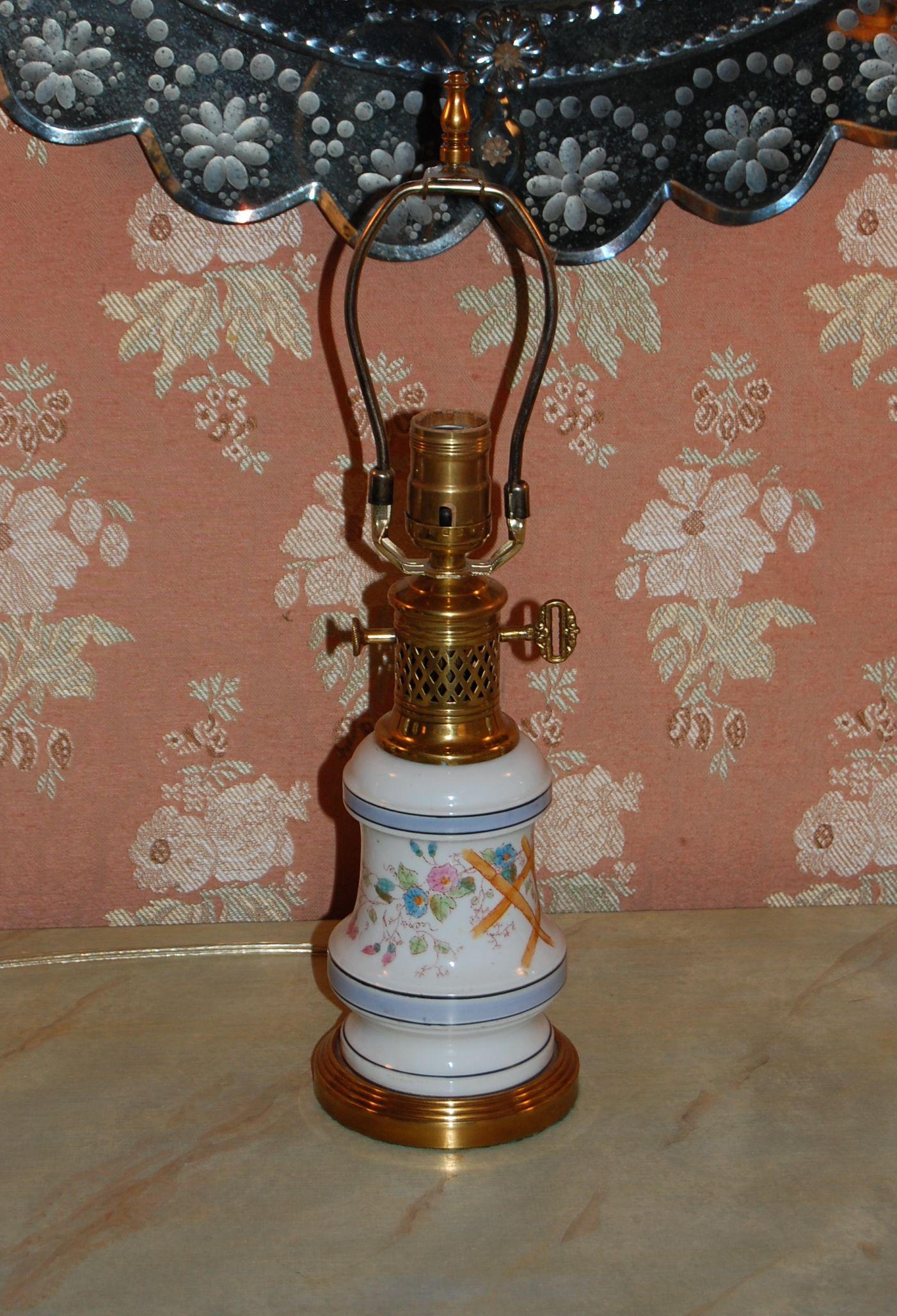 Floral Decorated French Porcelain Oil Lamp circa Late 19th Century, Wired For Sale 1