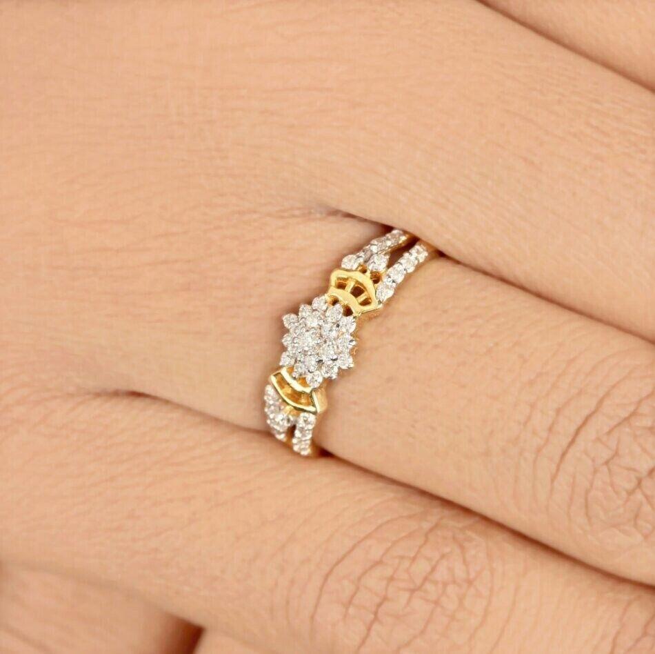 Floral Design 14K Gold Diamond Ring For Women Wedding Anniversary Gift For Her For Sale 4