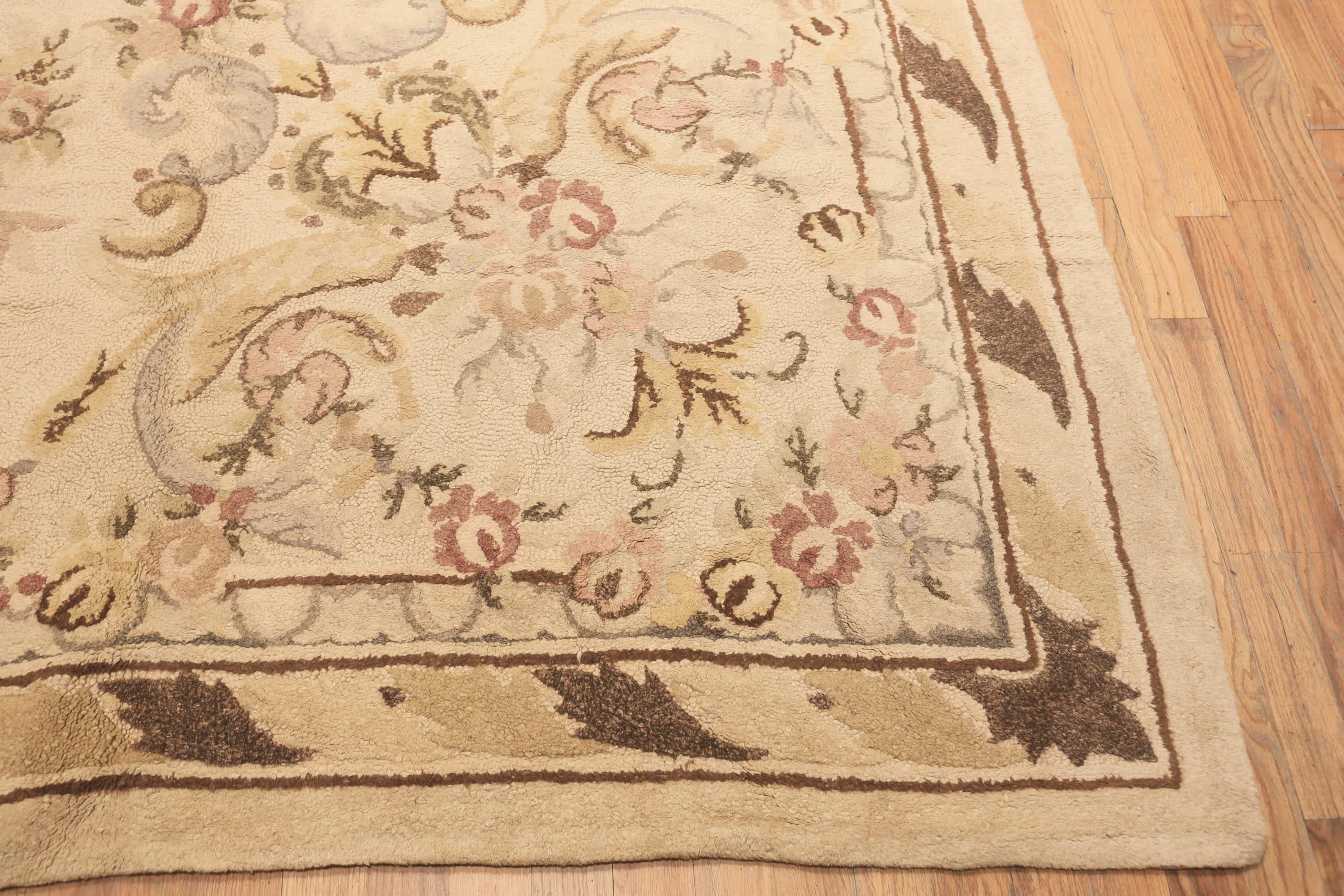 Tappeto con ganci americani oversize Floral Design/One avorio antico 12'4