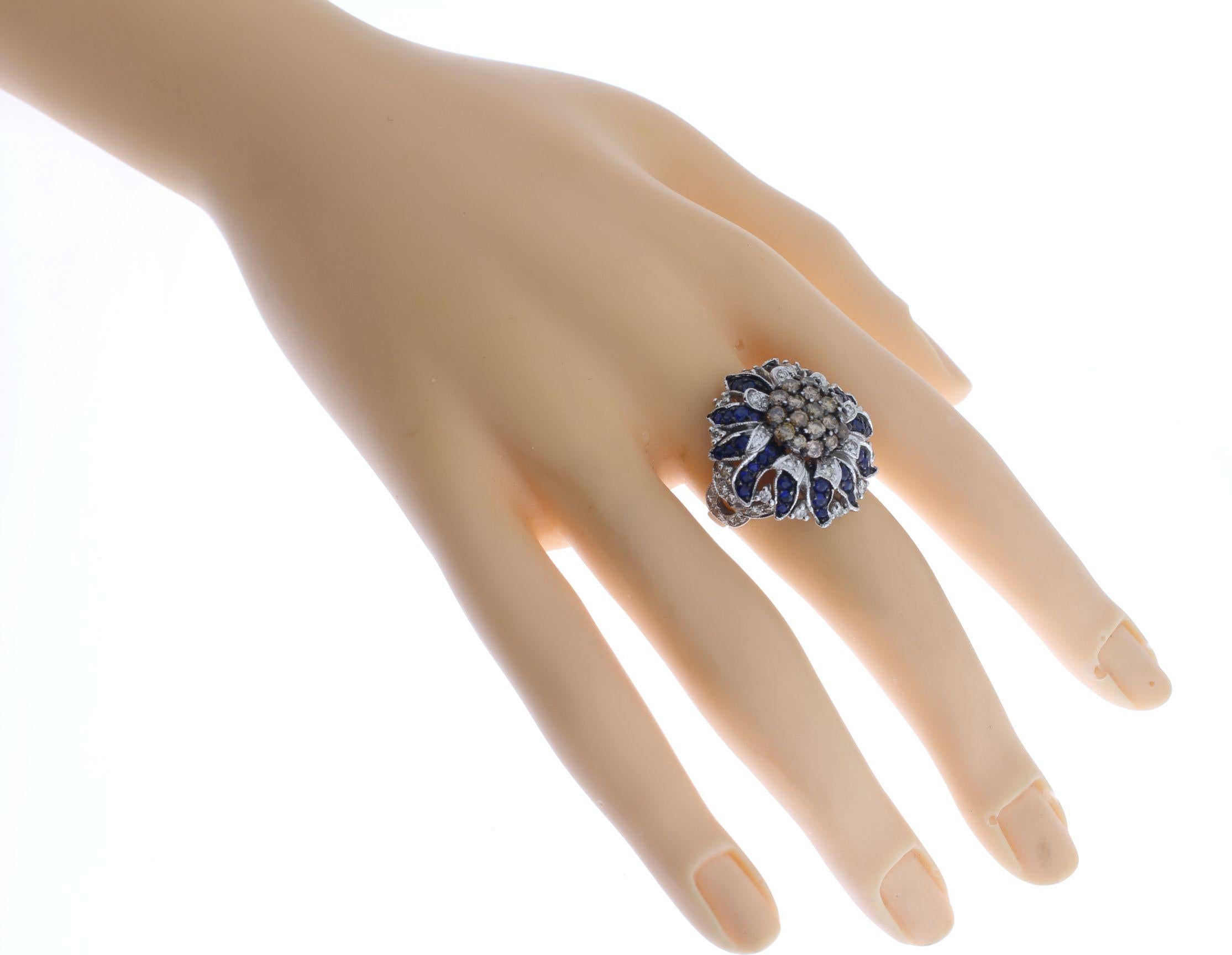 Floral Design Sapphire Diamond White Gold Cluster Ring For Sale 2